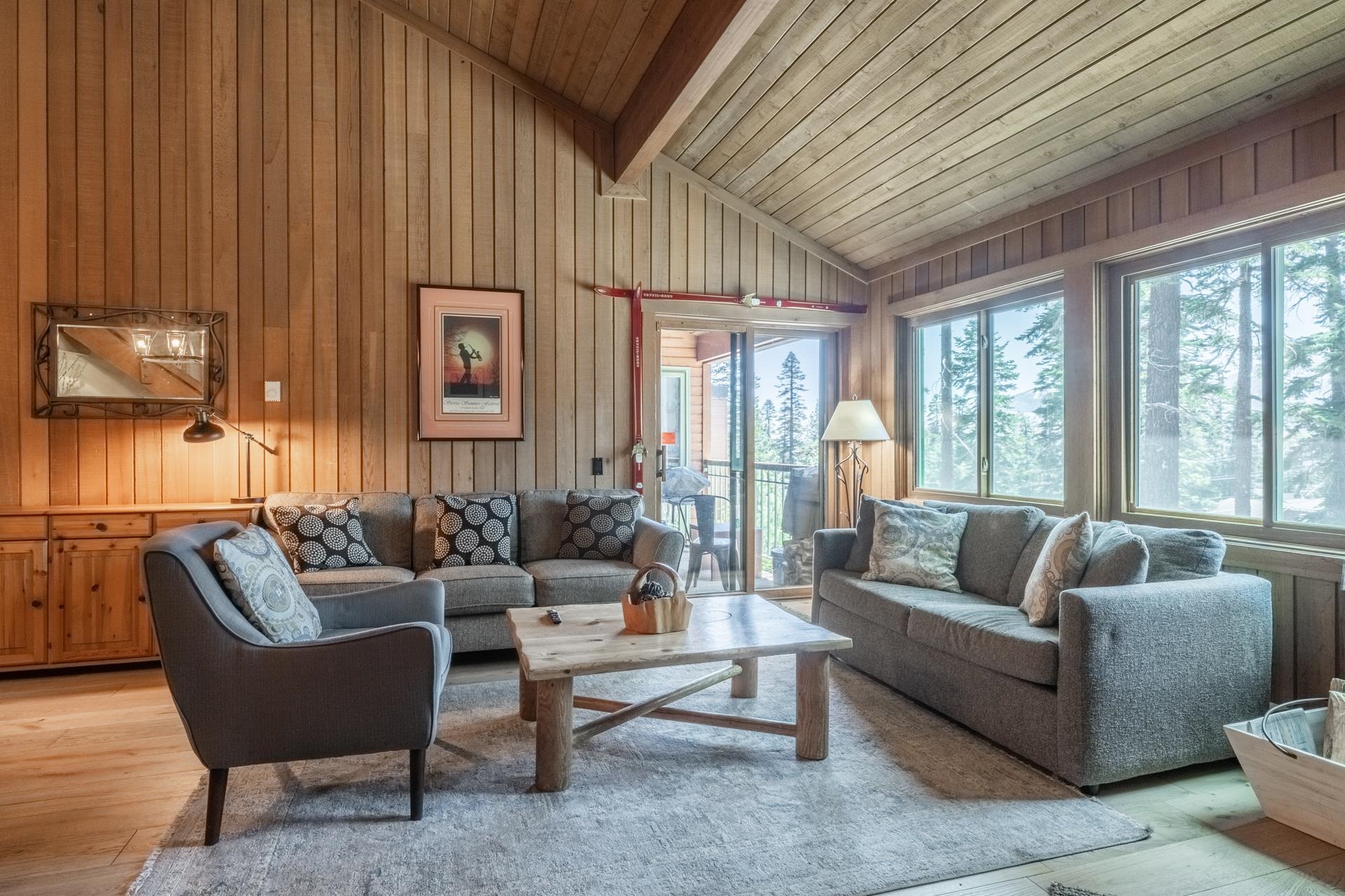 435 Lakeview #117