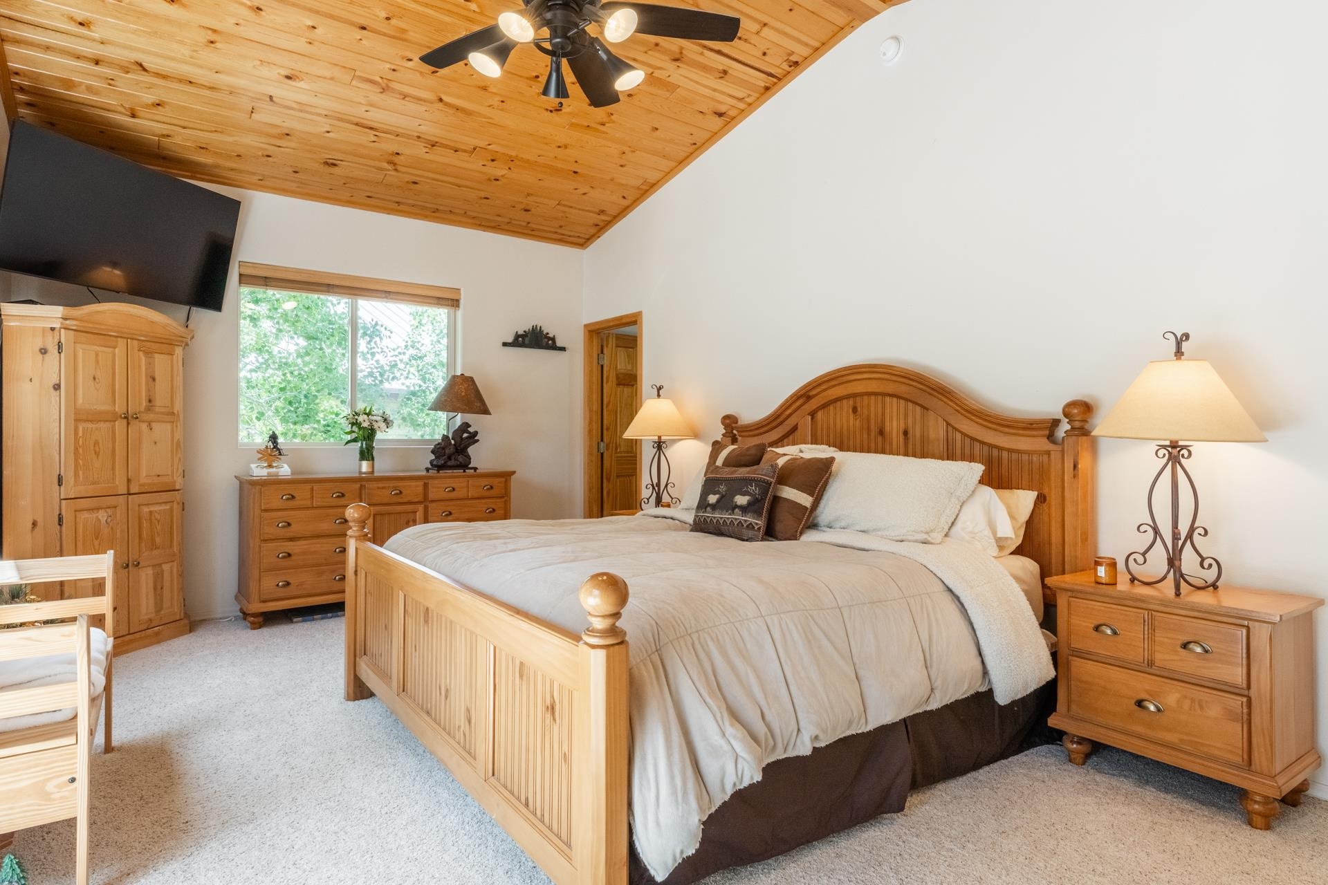 372 Wagon Wheel Drive