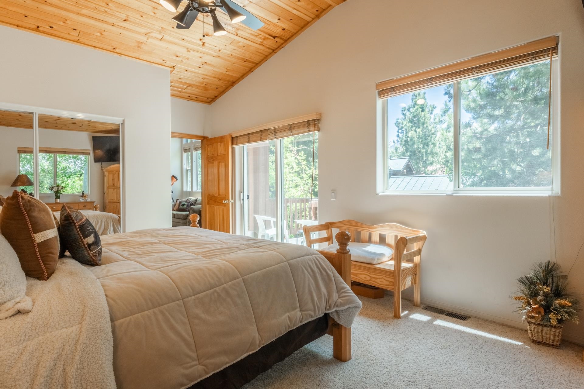 372 Wagon Wheel Drive