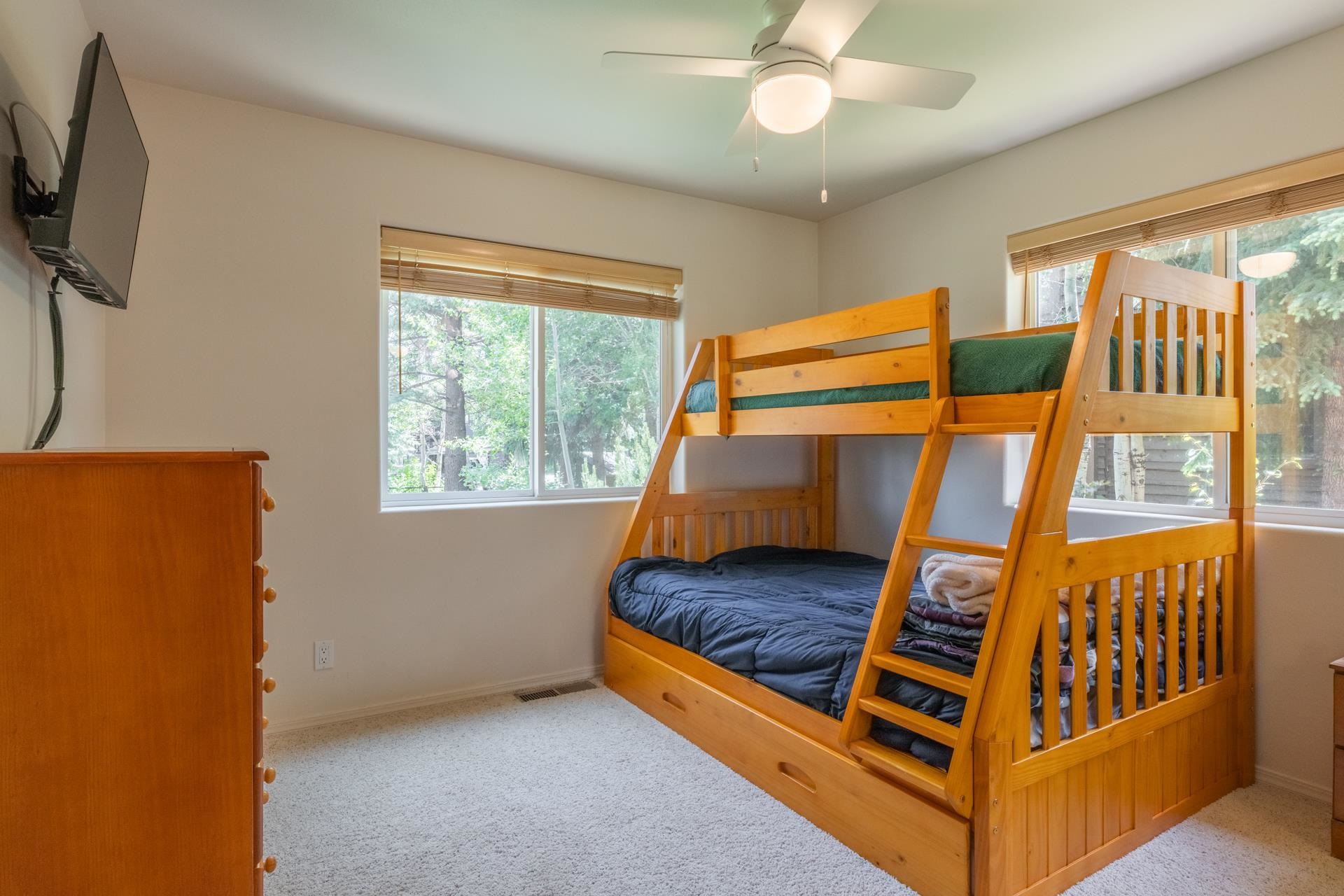 372 Wagon Wheel Drive