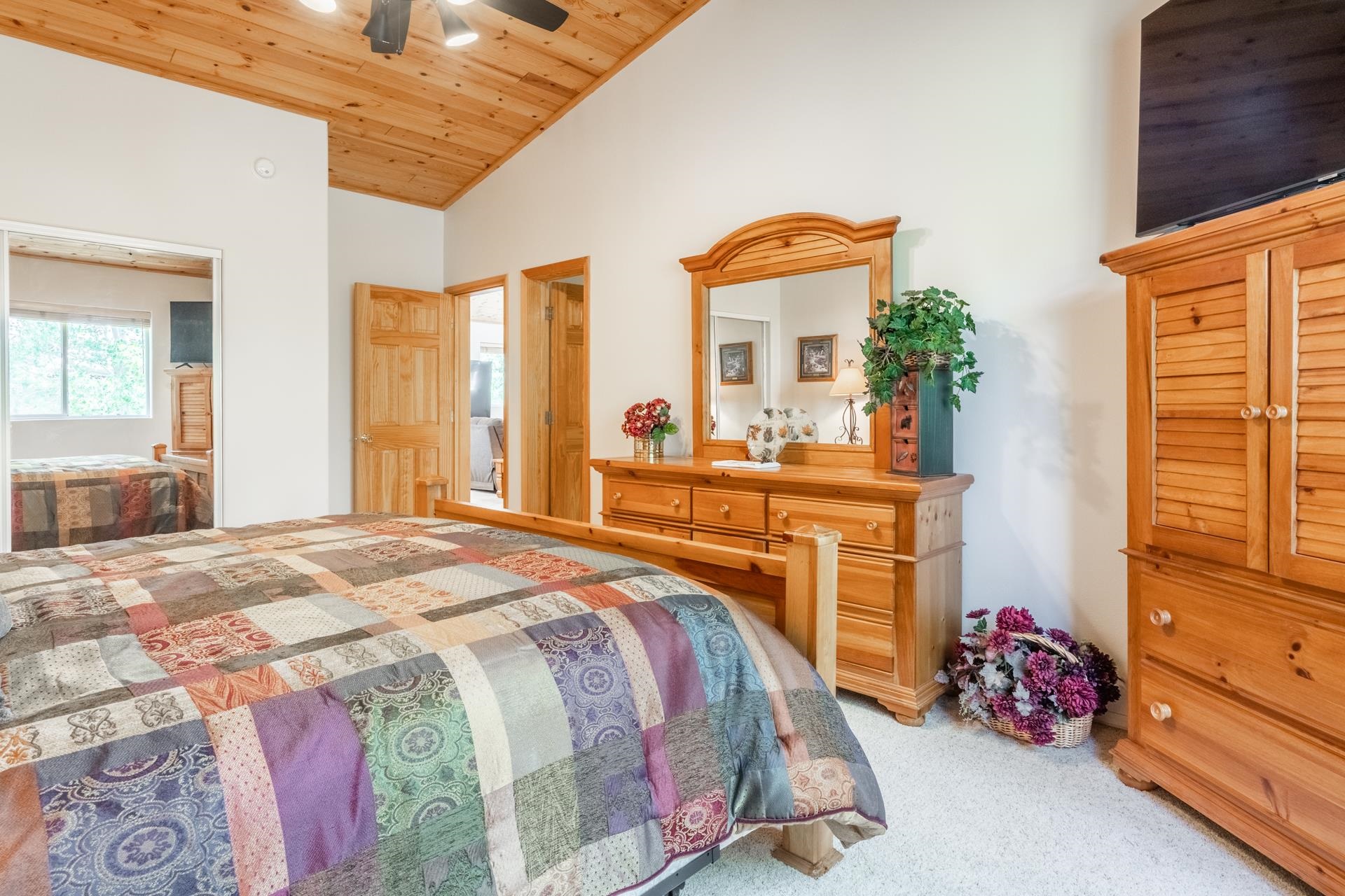 372 Wagon Wheel Drive