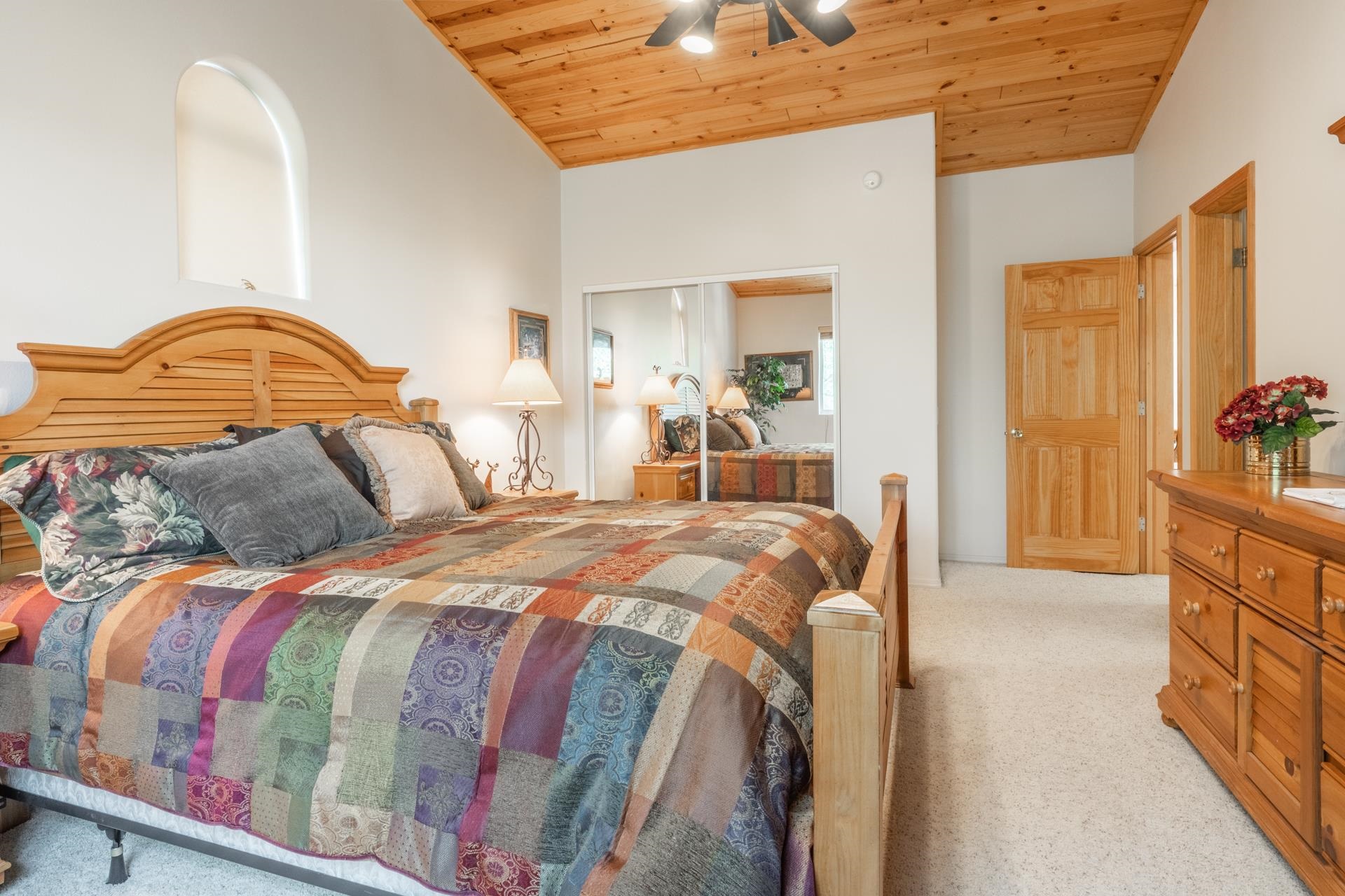 372 Wagon Wheel Drive