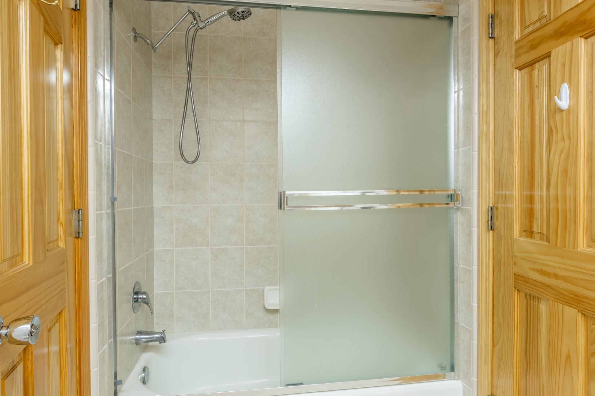 372 Wagon Wheel Drive