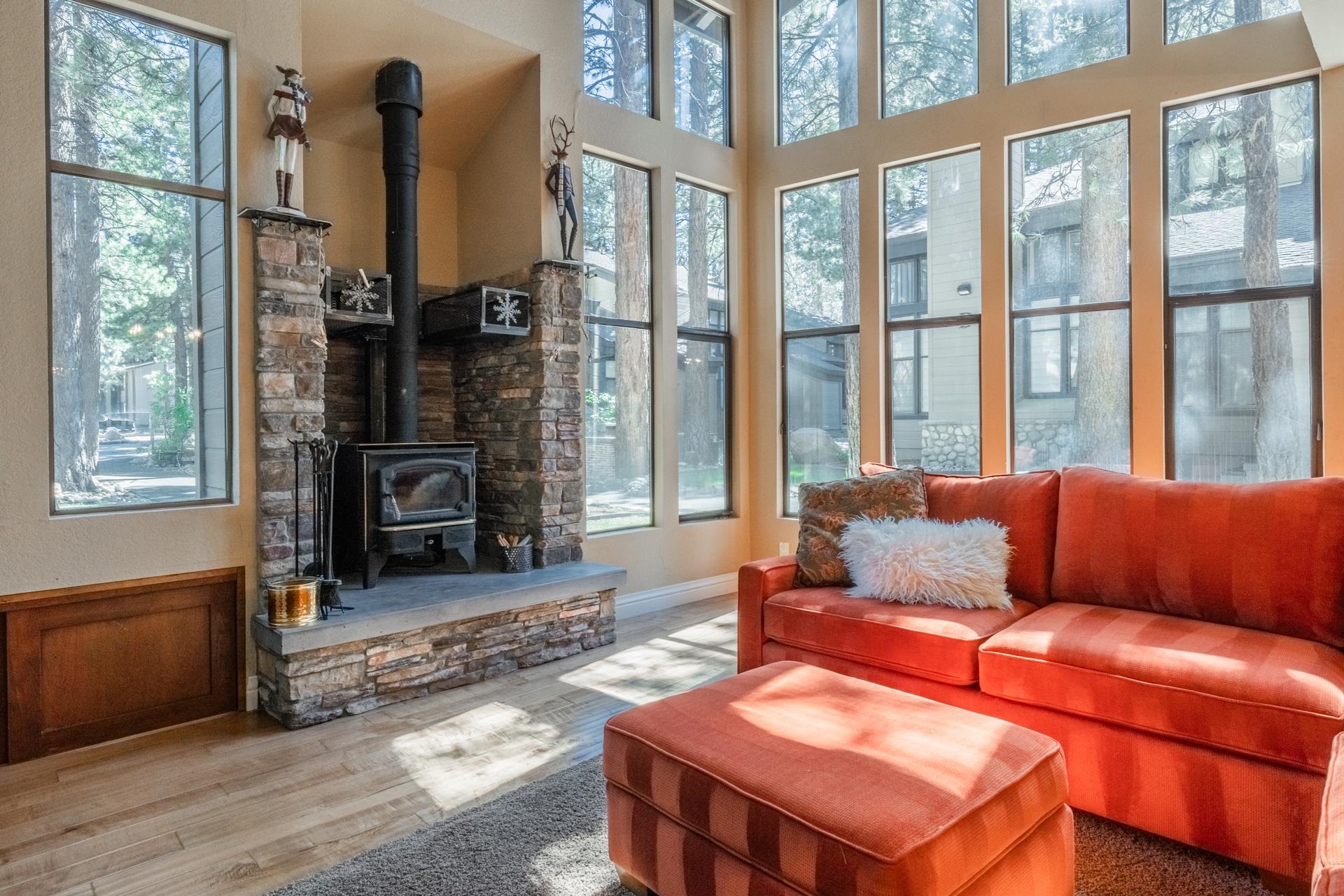 2252 Meridian Blvd #38