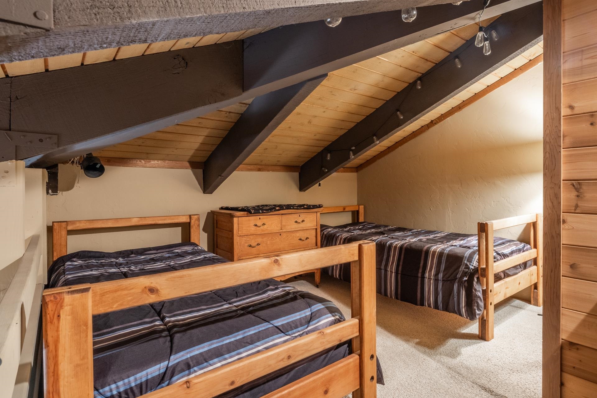 2252 Meridian Blvd #38