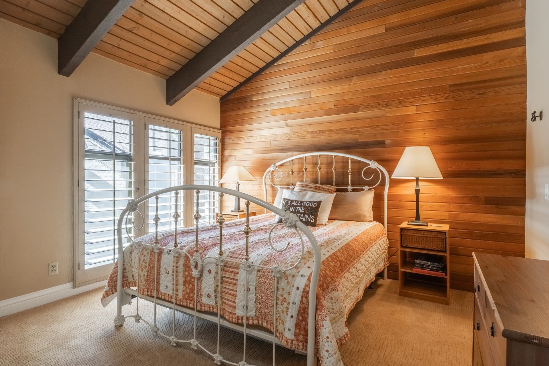 2252 Meridian Blvd #38