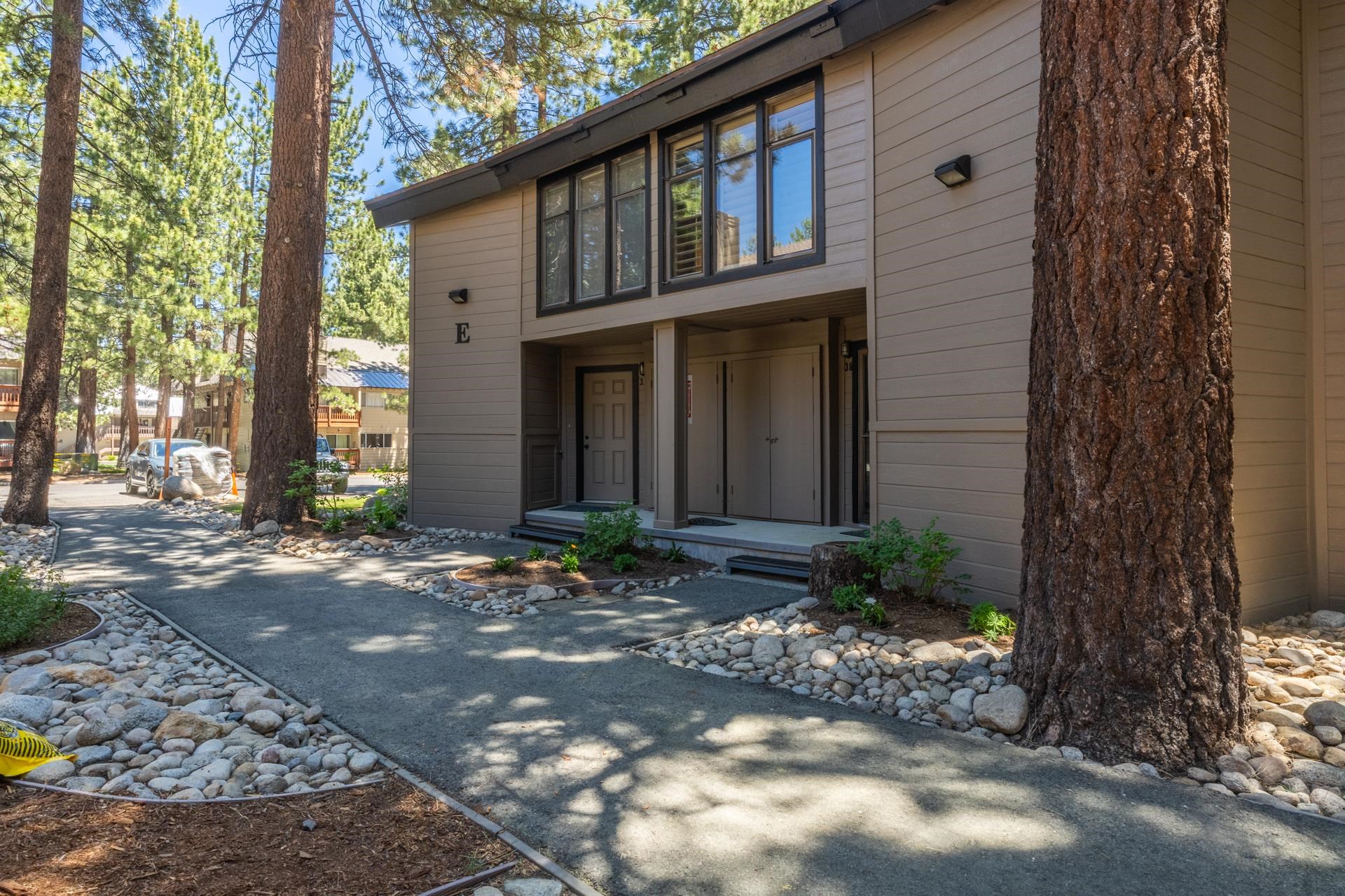 2252 Meridian Blvd #38