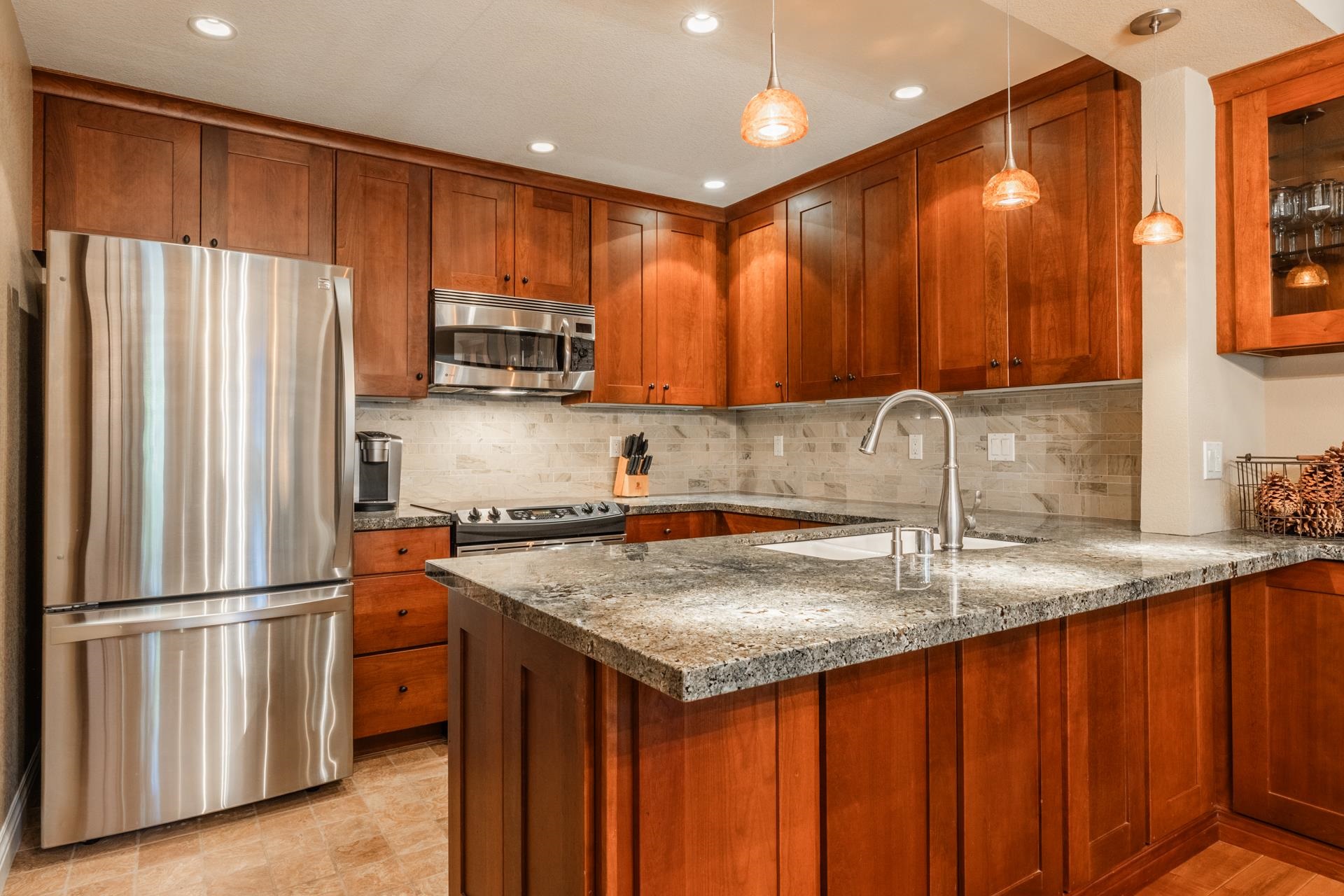 2252 Meridian Blvd #38