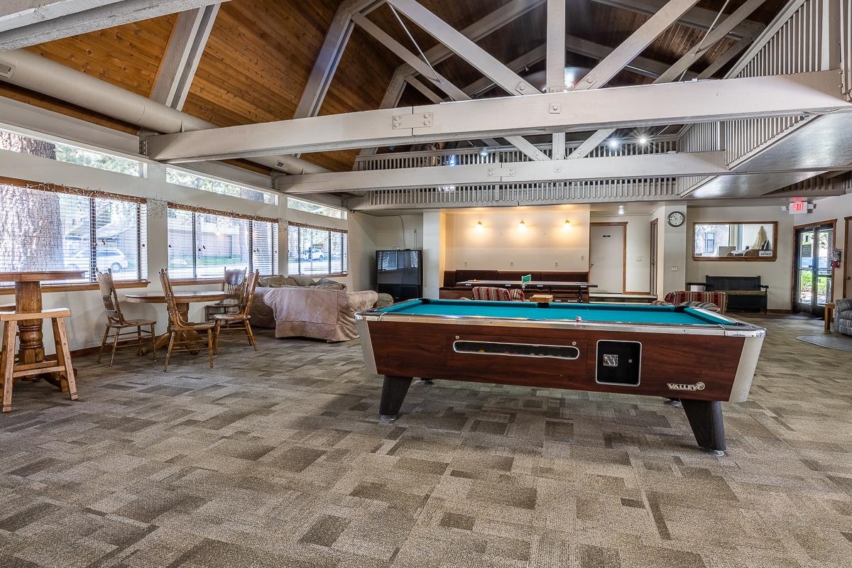 2252 Meridian Blvd #38