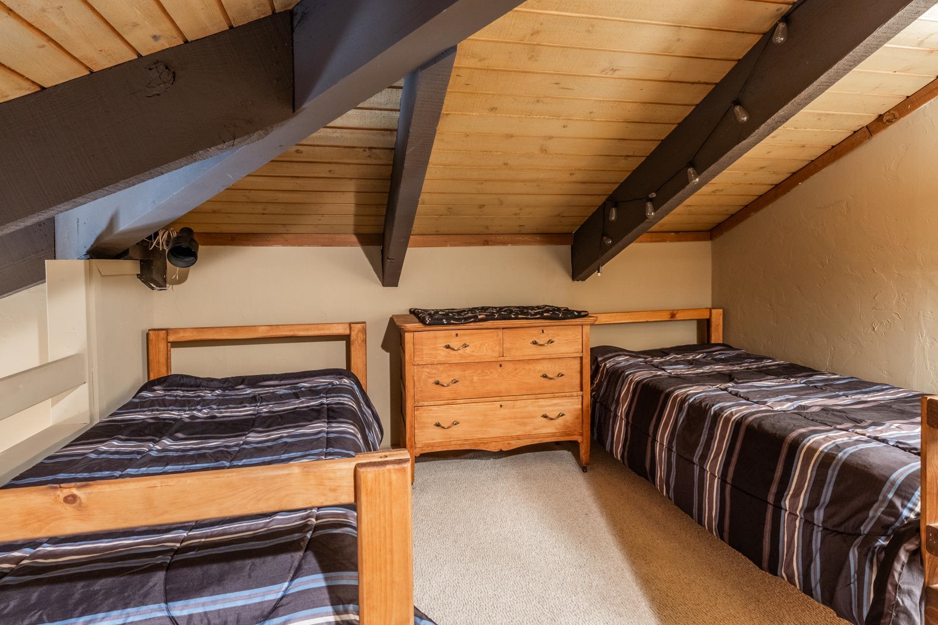 2252 Meridian Blvd #38