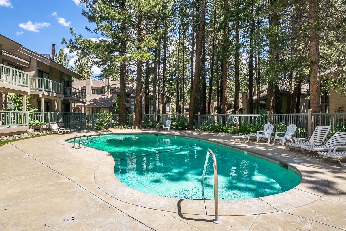 2252 Meridian Blvd #38