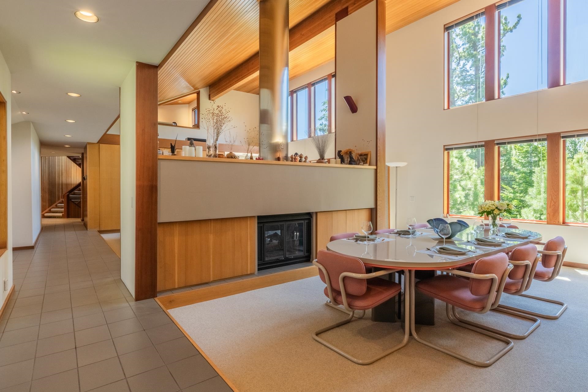 707 Creekview Place
