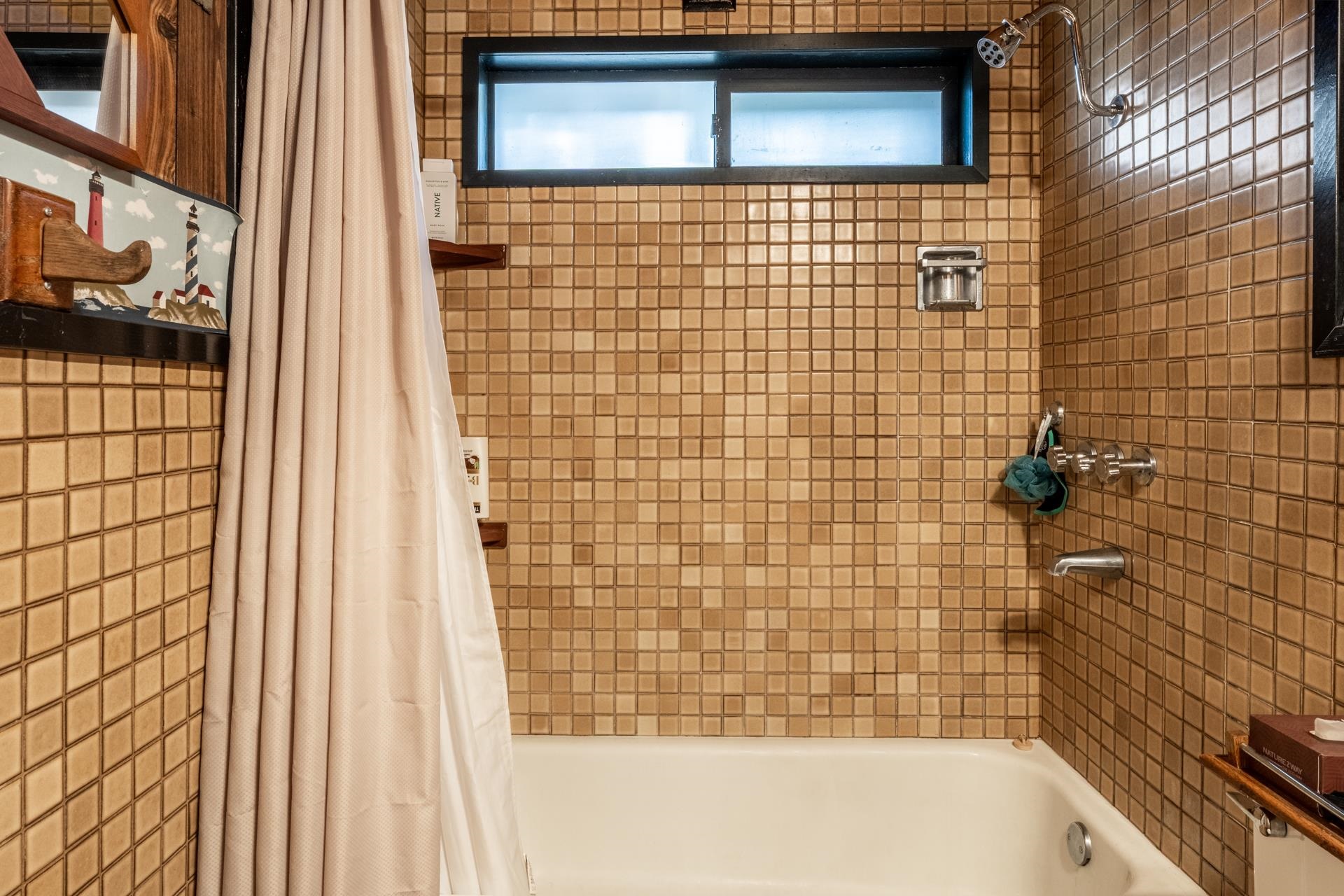 319 Pinecrest