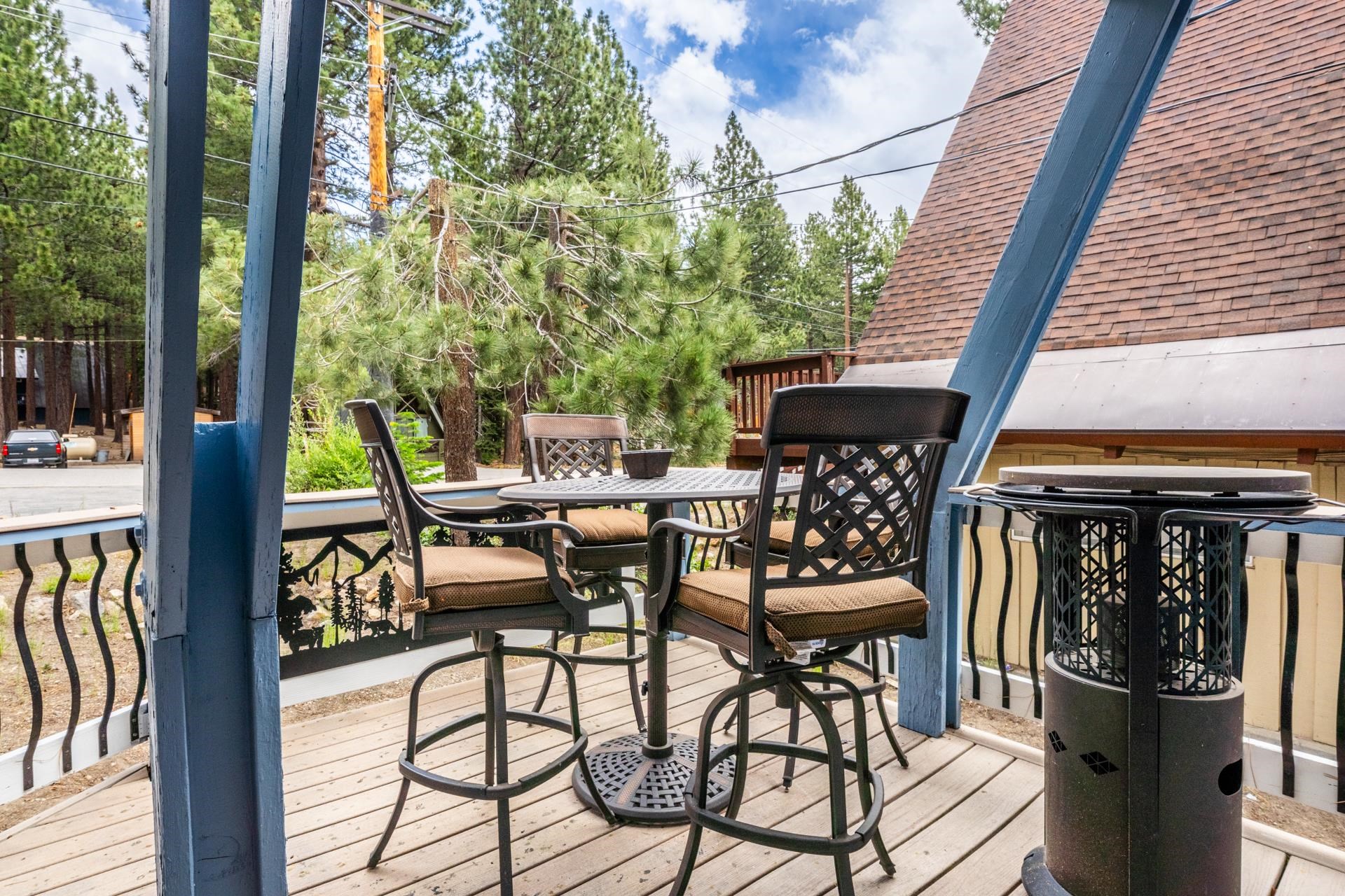 319 Pinecrest