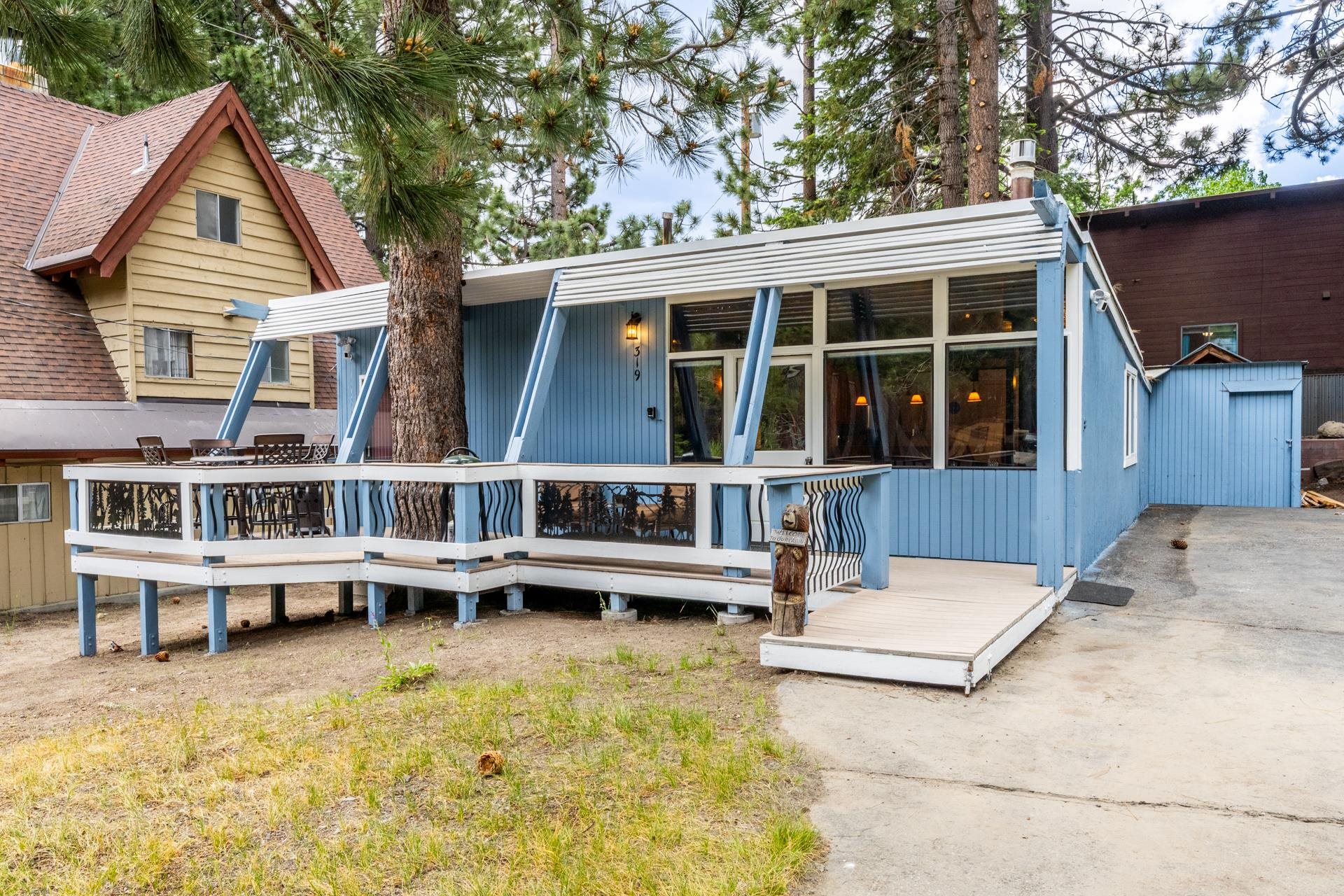 319 Pinecrest