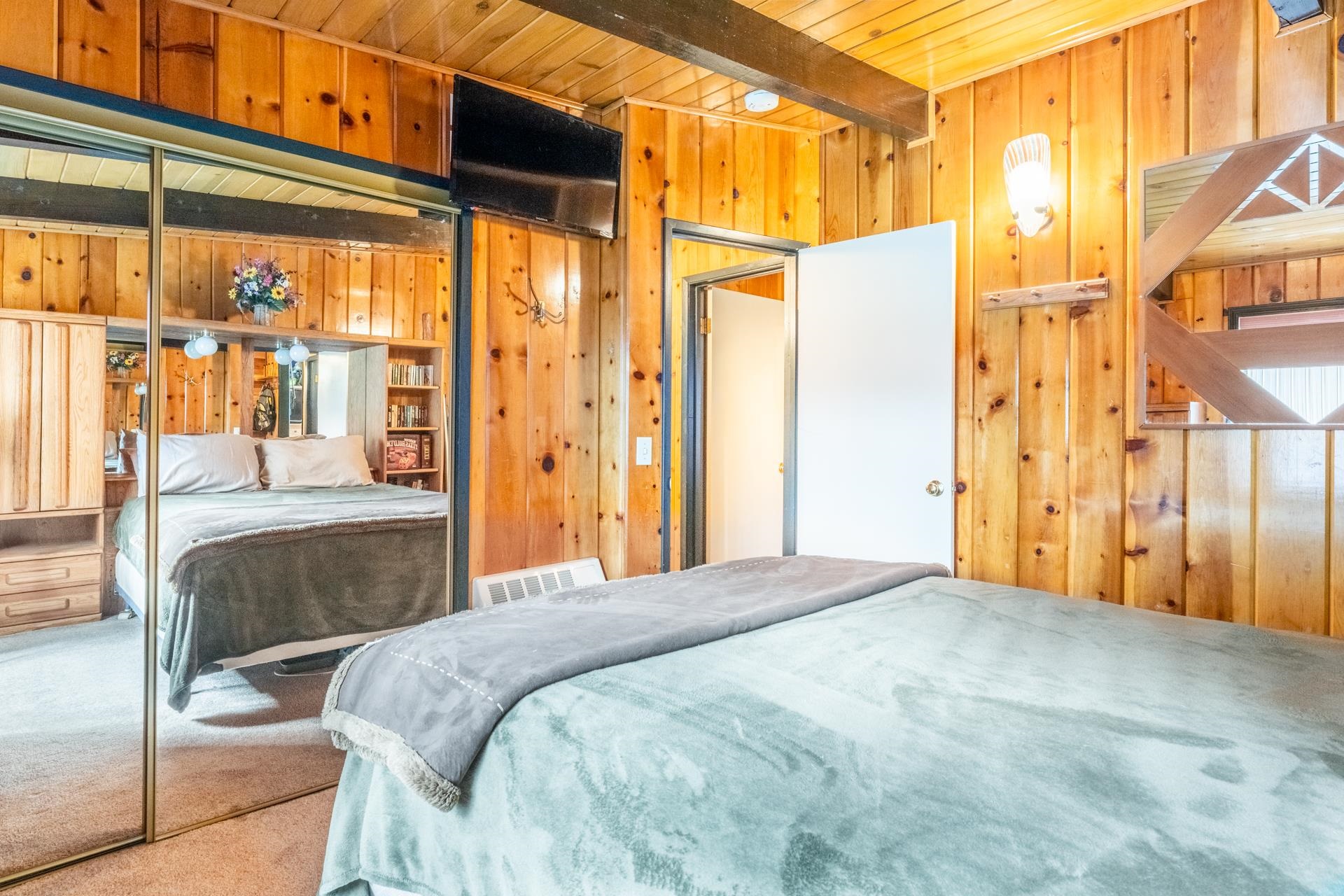 319 Pinecrest