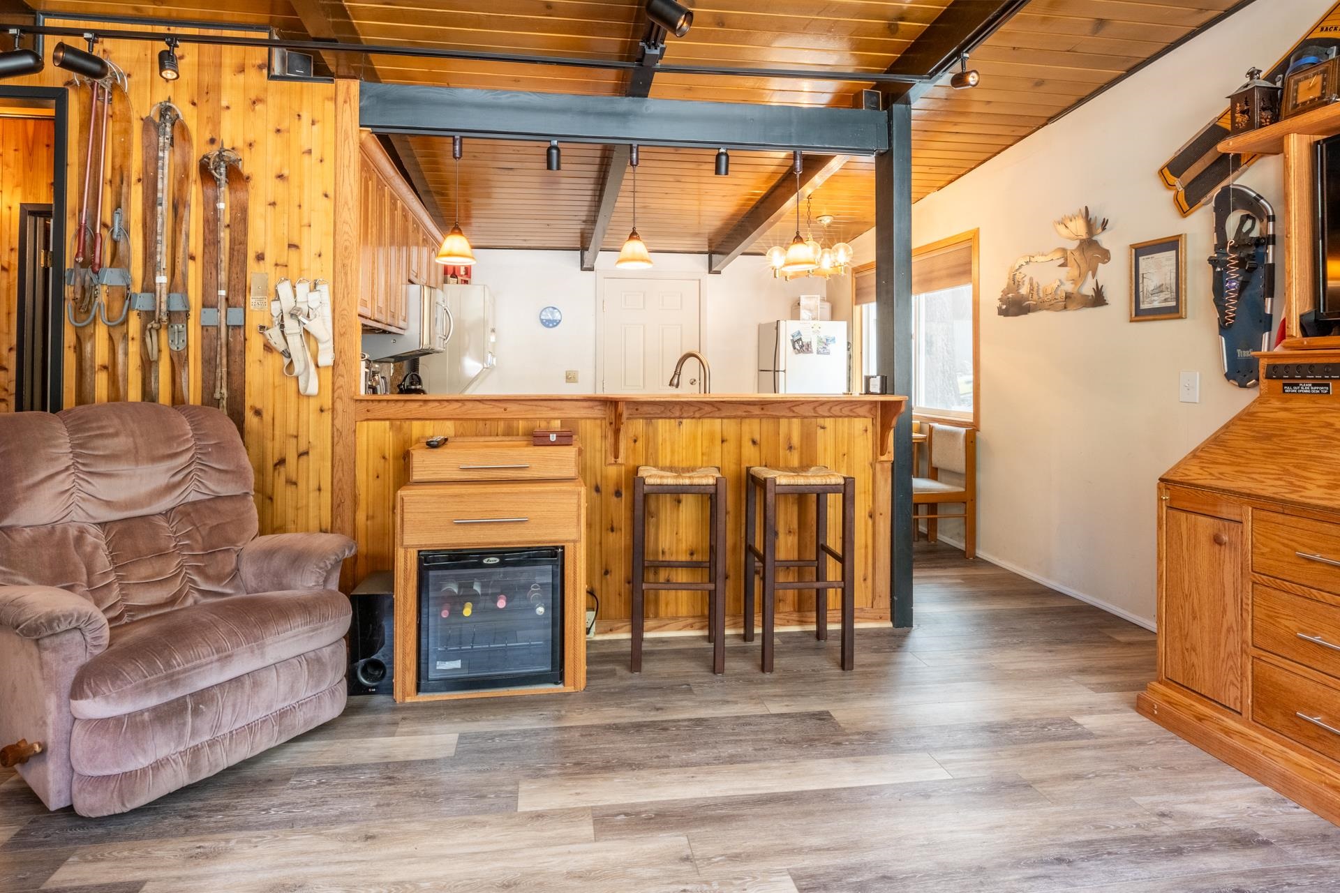 319 Pinecrest