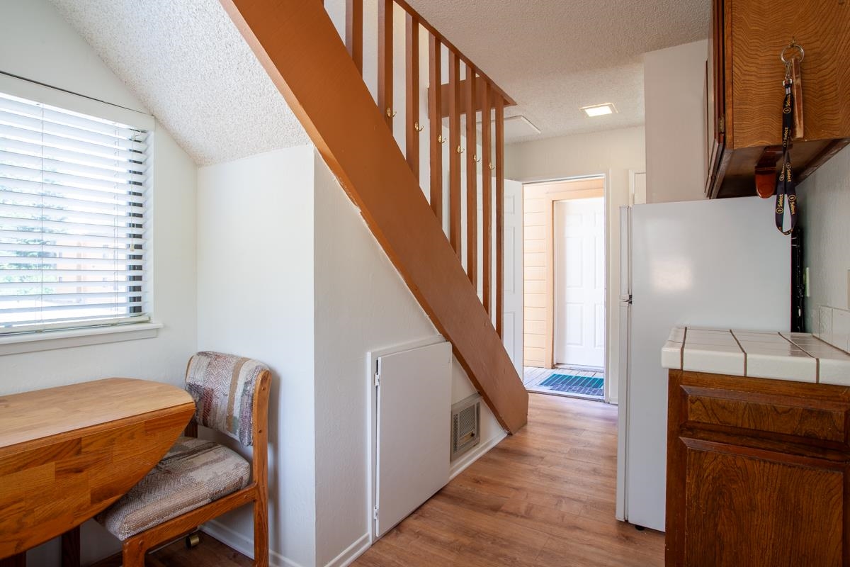 56 Davison #104 Road