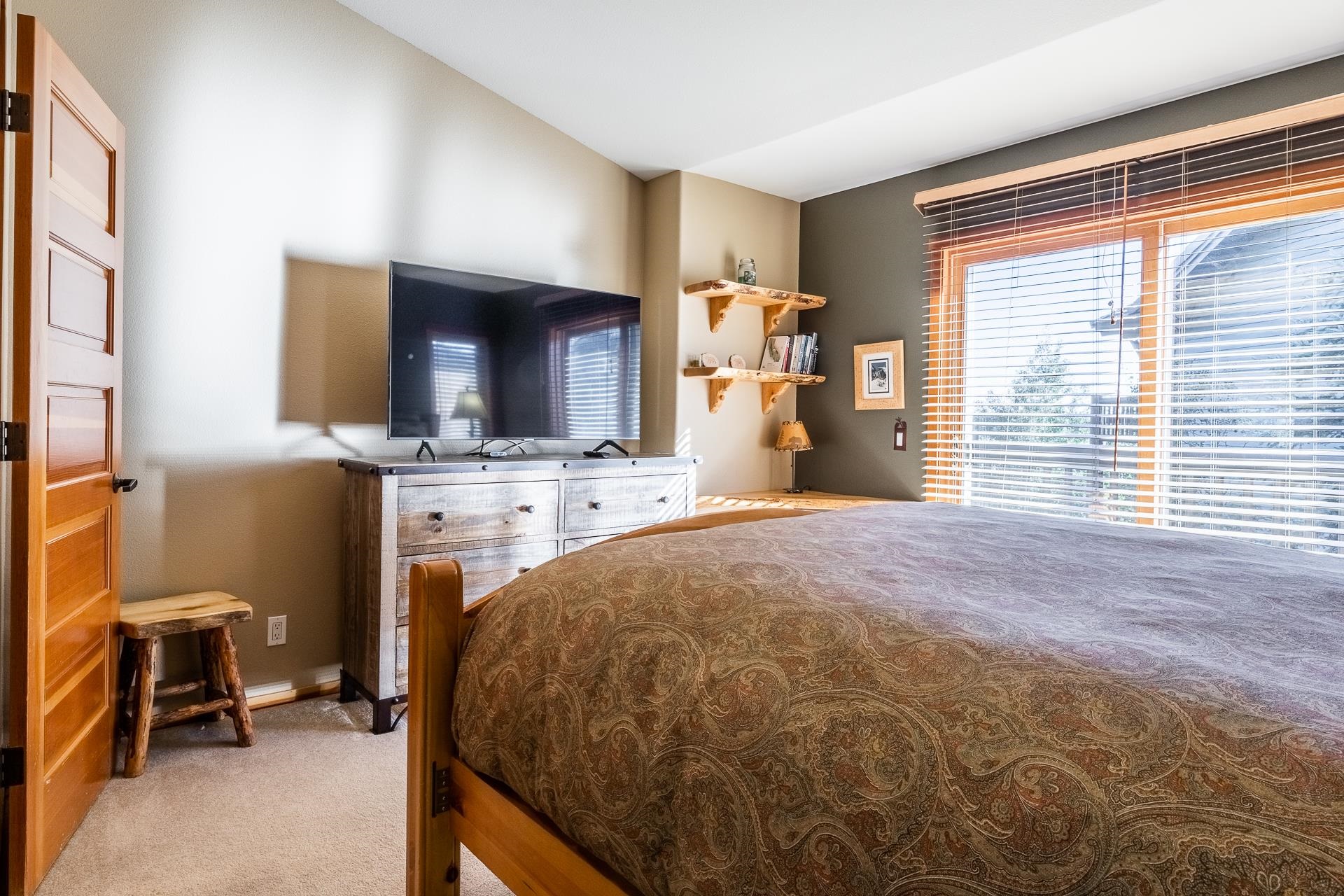 963 Fairway Circle Unit: Snowcreek V