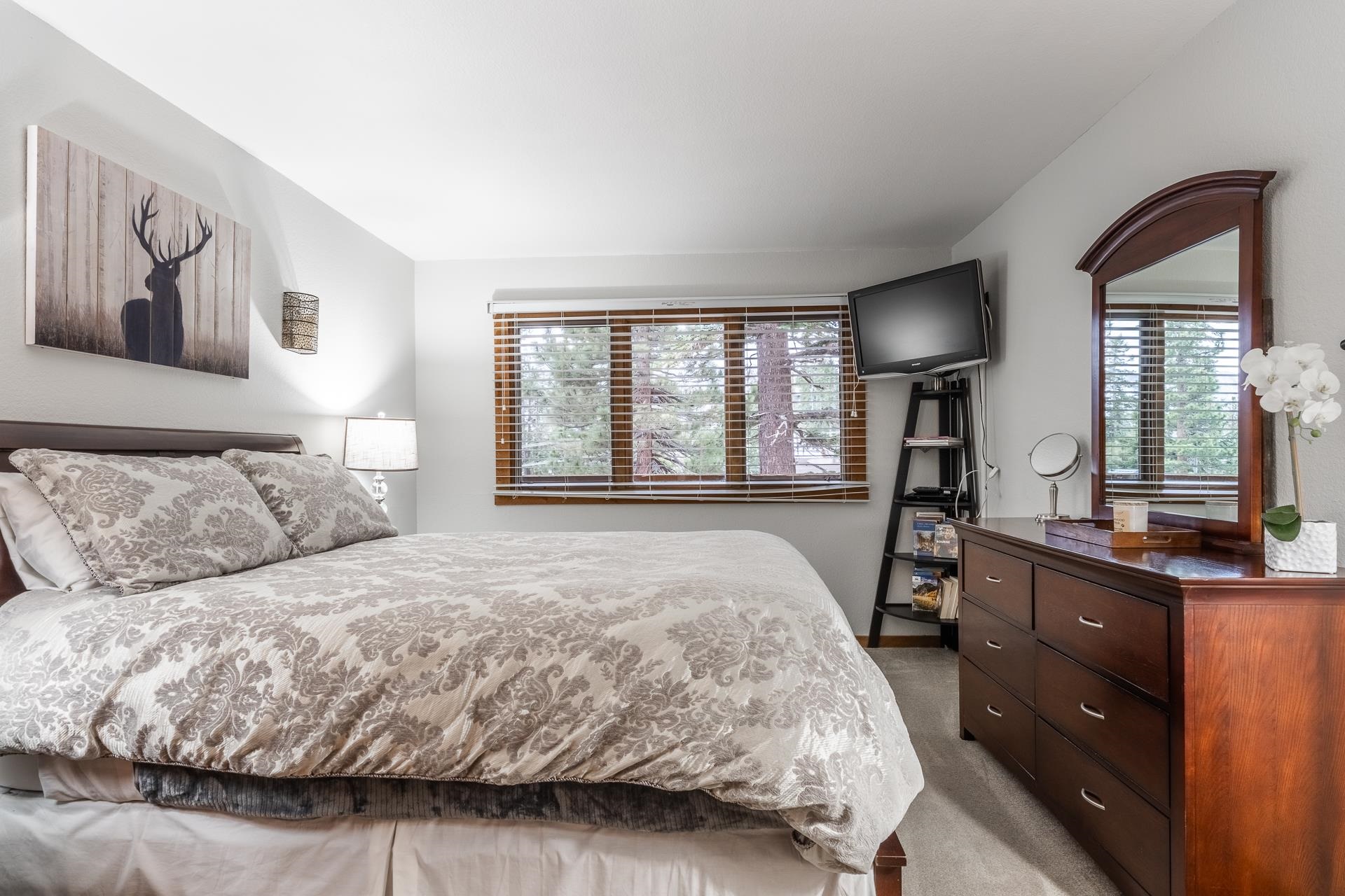 435 Lakeview #91