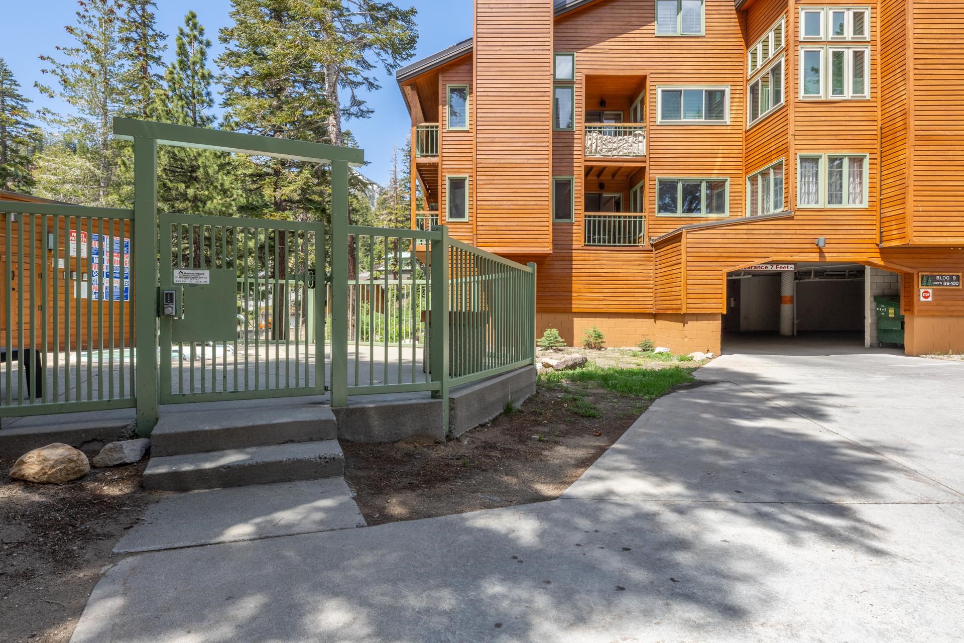 435 Lakeview #91
