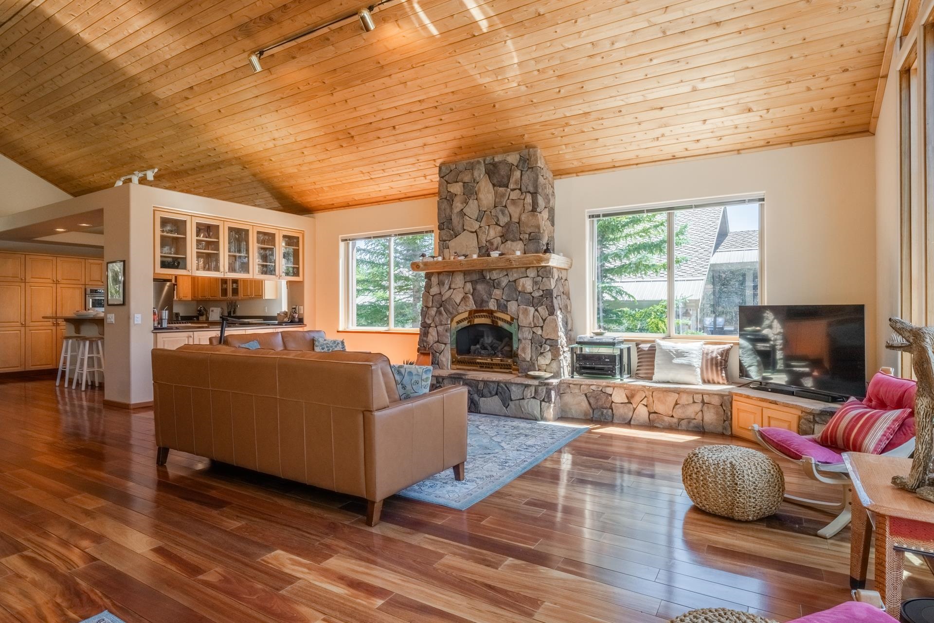 78 Ridge Way