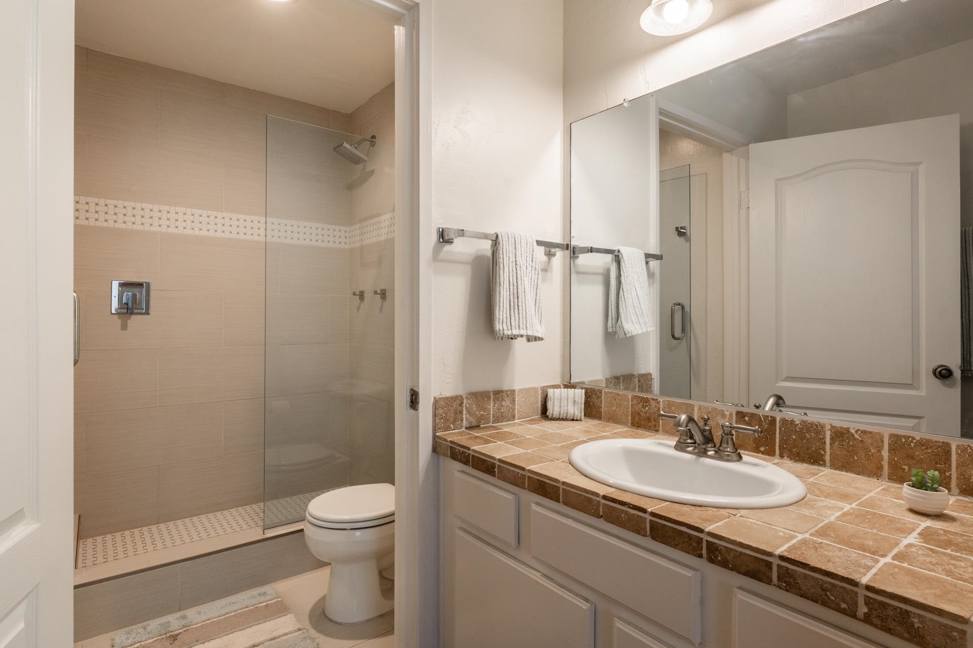 3253 Meridian Boulevard Unit: Summit B-235