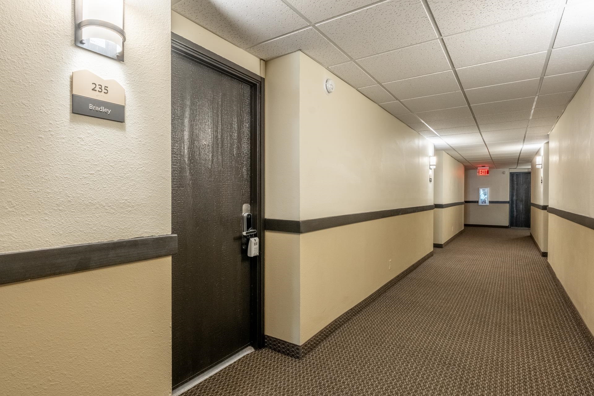 3253 Meridian Boulevard Unit: Summit B-235