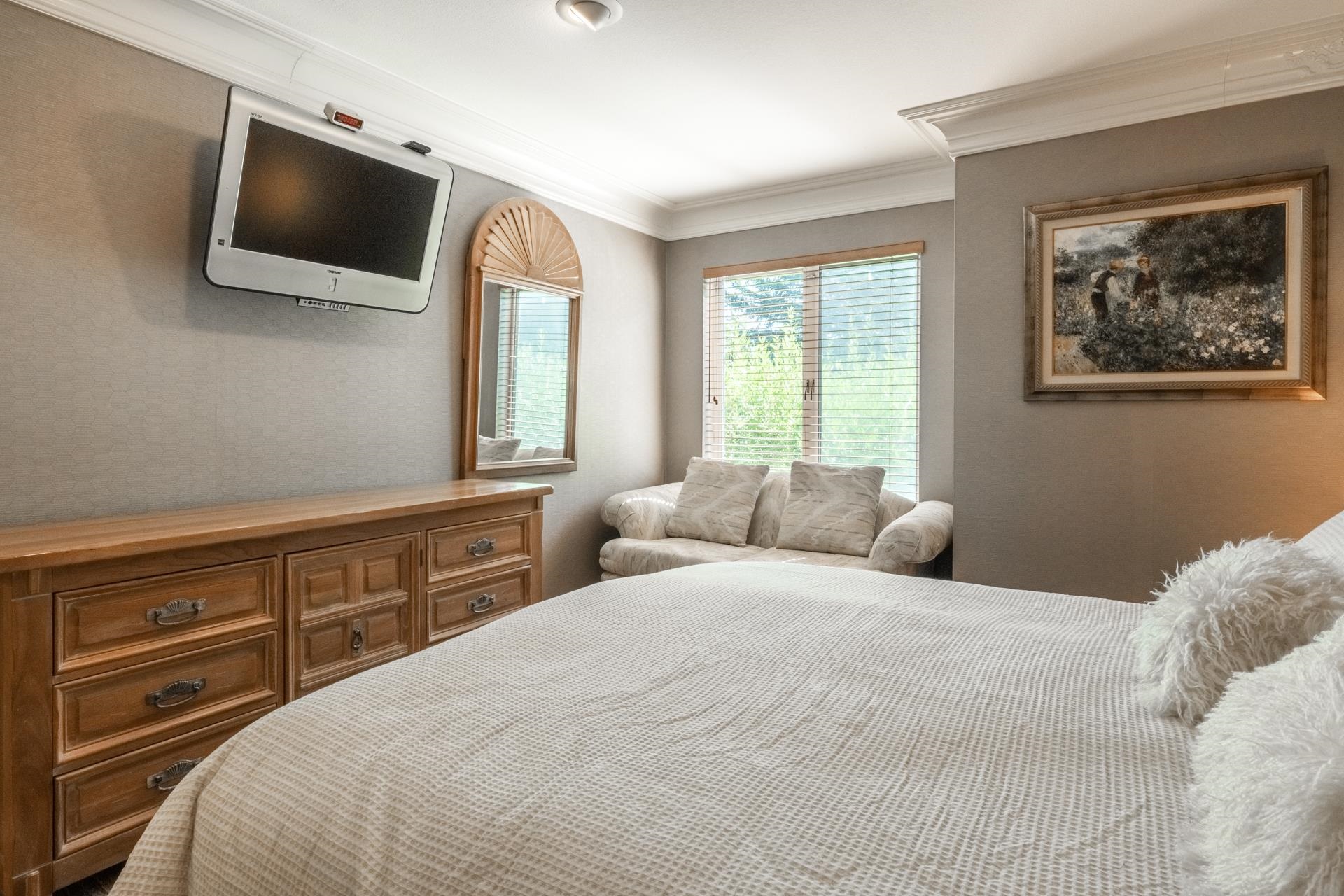 623 Golden Creek Road