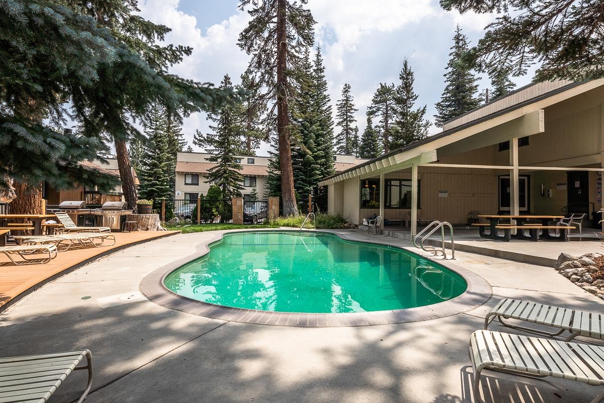 25 Lee Rd #161 Unit: Discovery IV #161