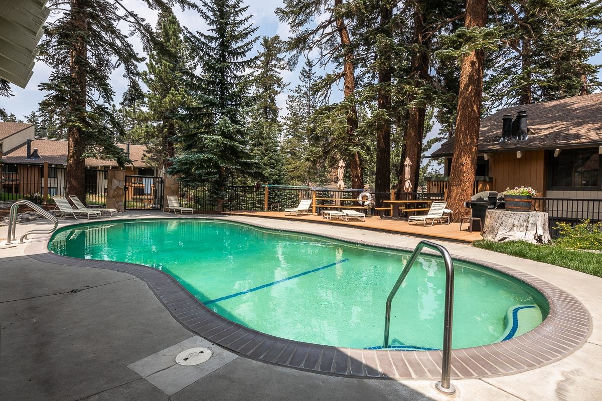 25 Lee Rd #161 Unit: Discovery IV #161