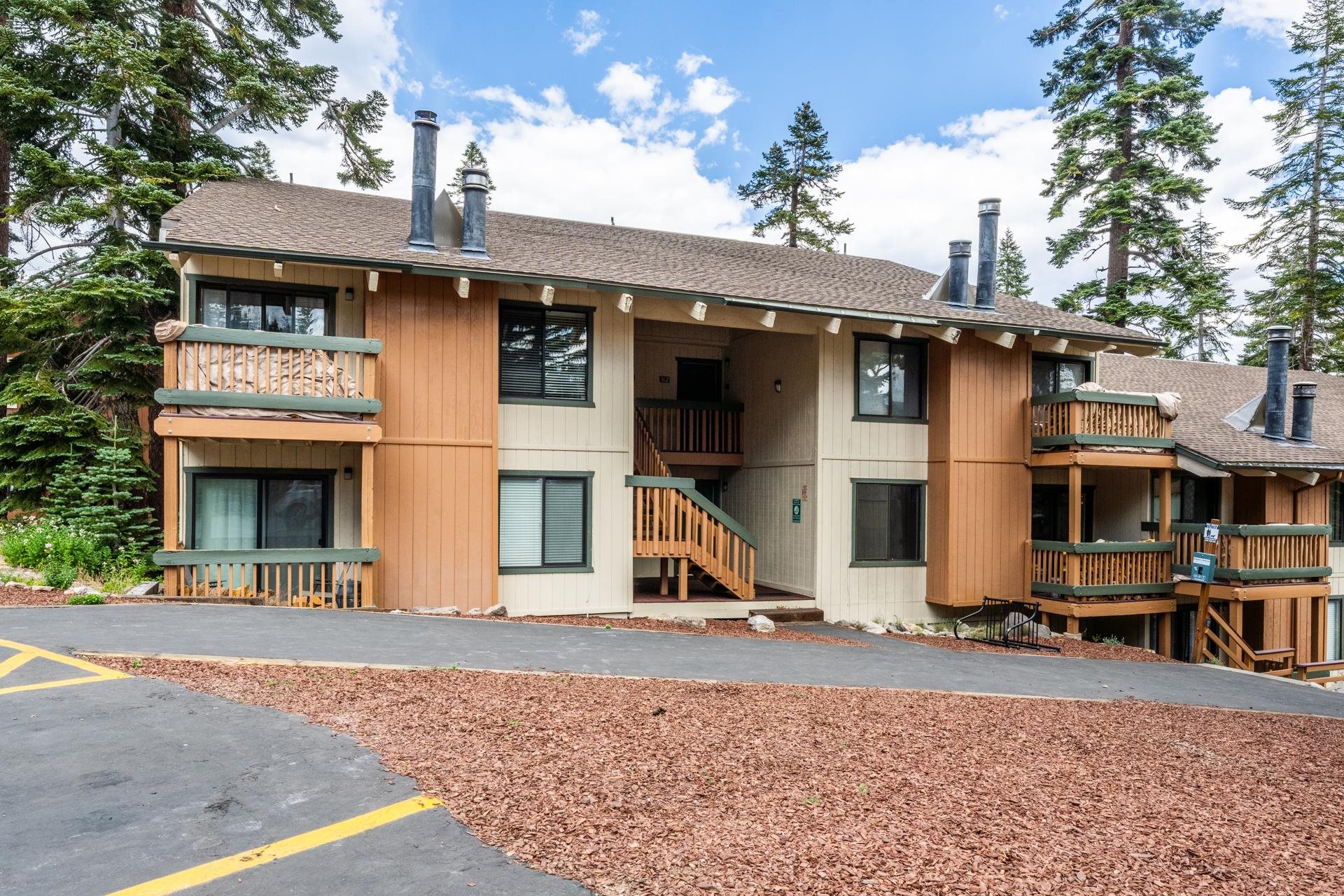 25 Lee Rd #161 Unit: Discovery IV #161