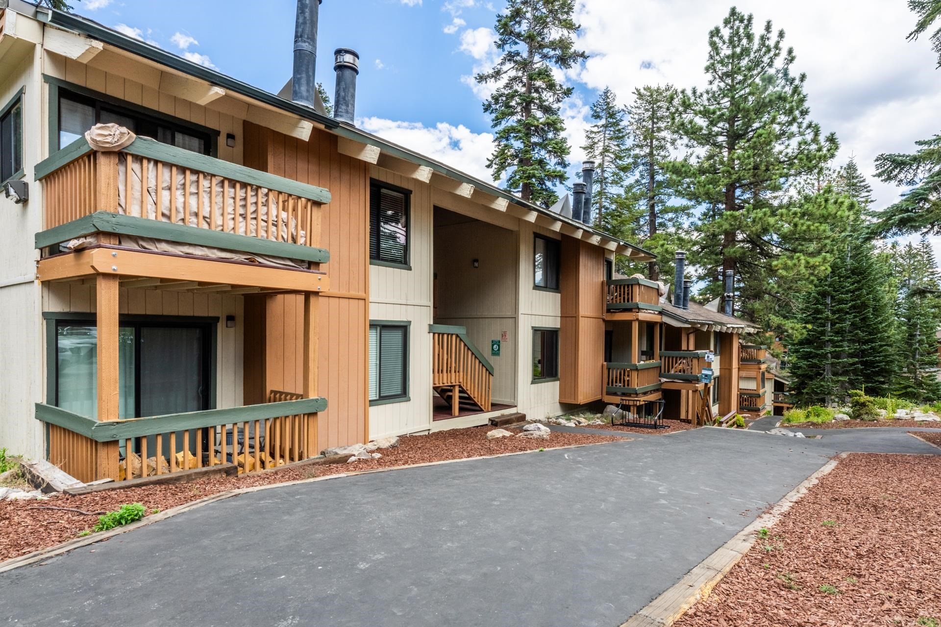 25 Lee Rd #161 Unit: Discovery IV #161