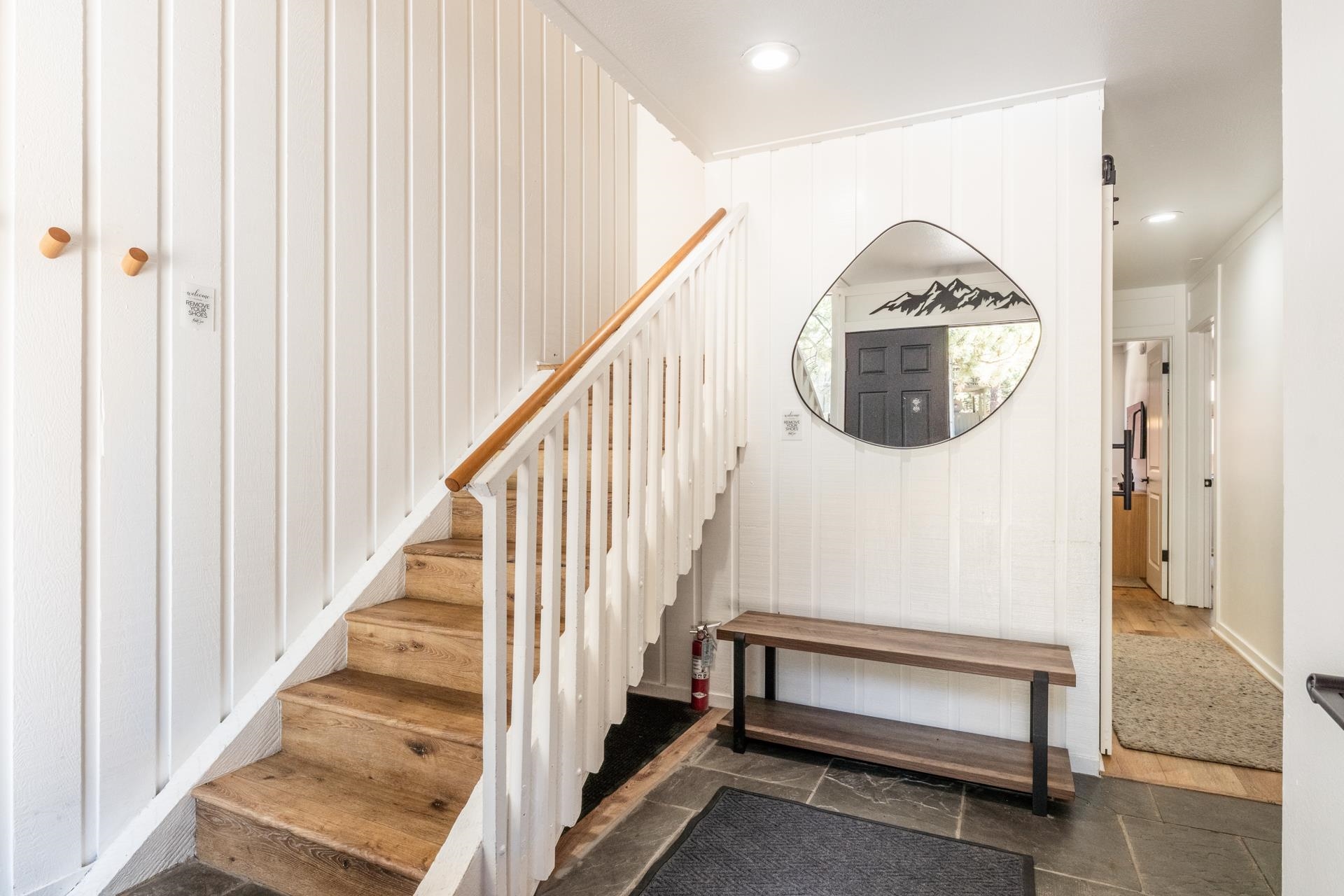 221 Canyon Blvd #114 Unit: Mammoth Estates #114