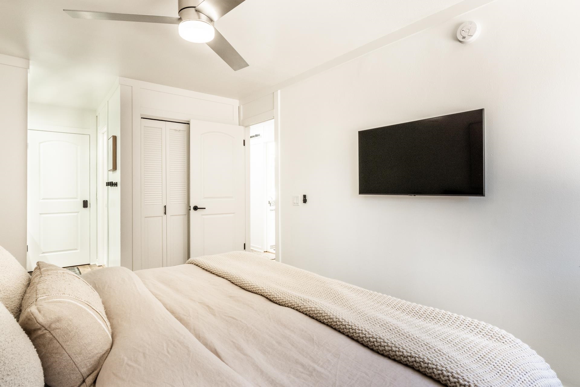 221 Canyon Blvd #114 Unit: Mammoth Estates #114