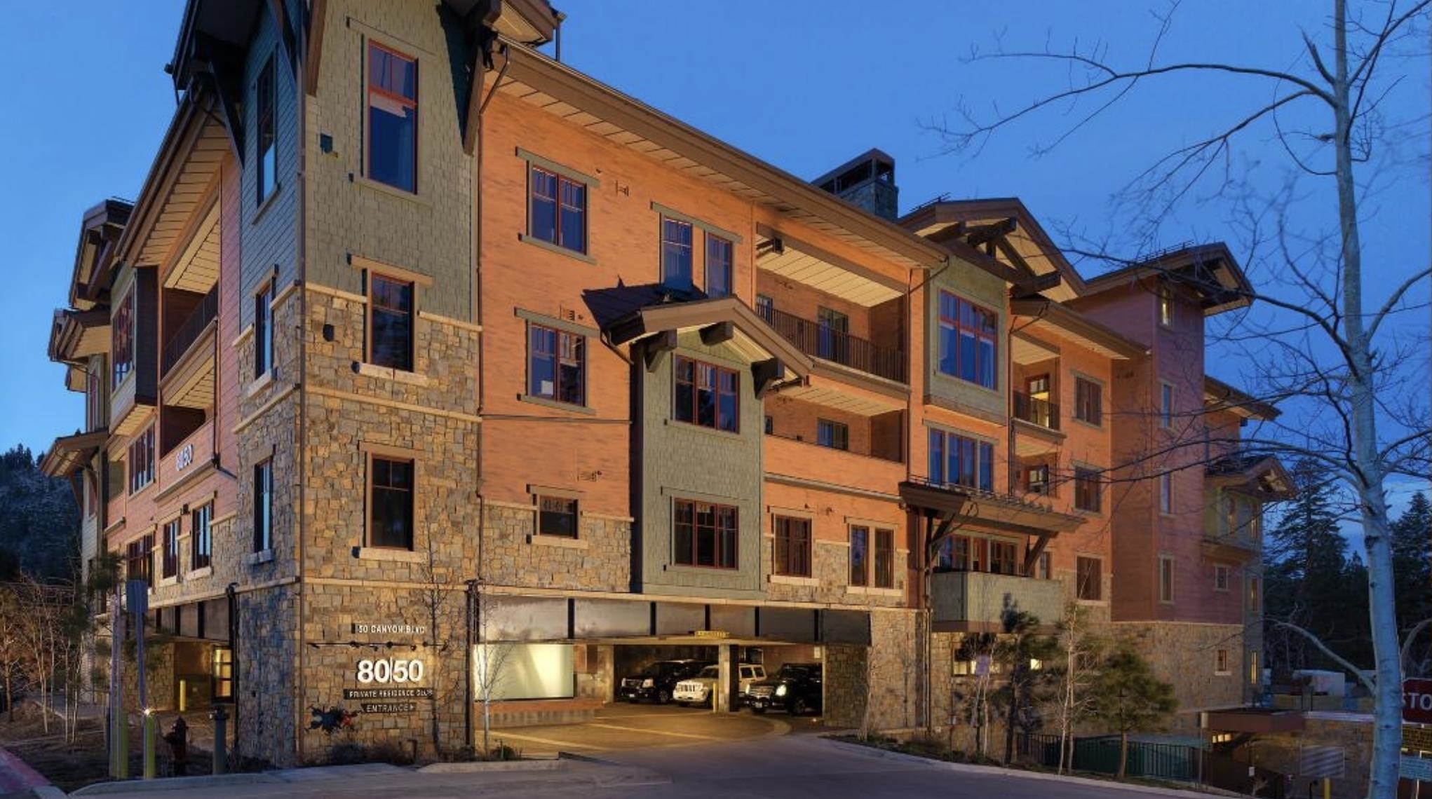 50 Canyon Blvd A1-7 Unit: Door 113 / 114