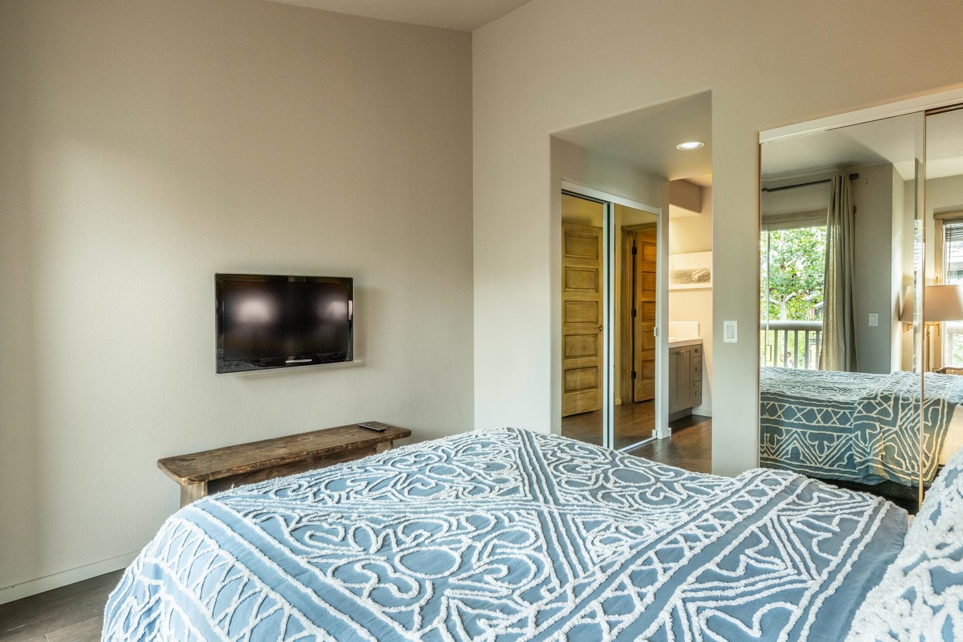 956 Fairway Circle Unit: Snowcreek V 956