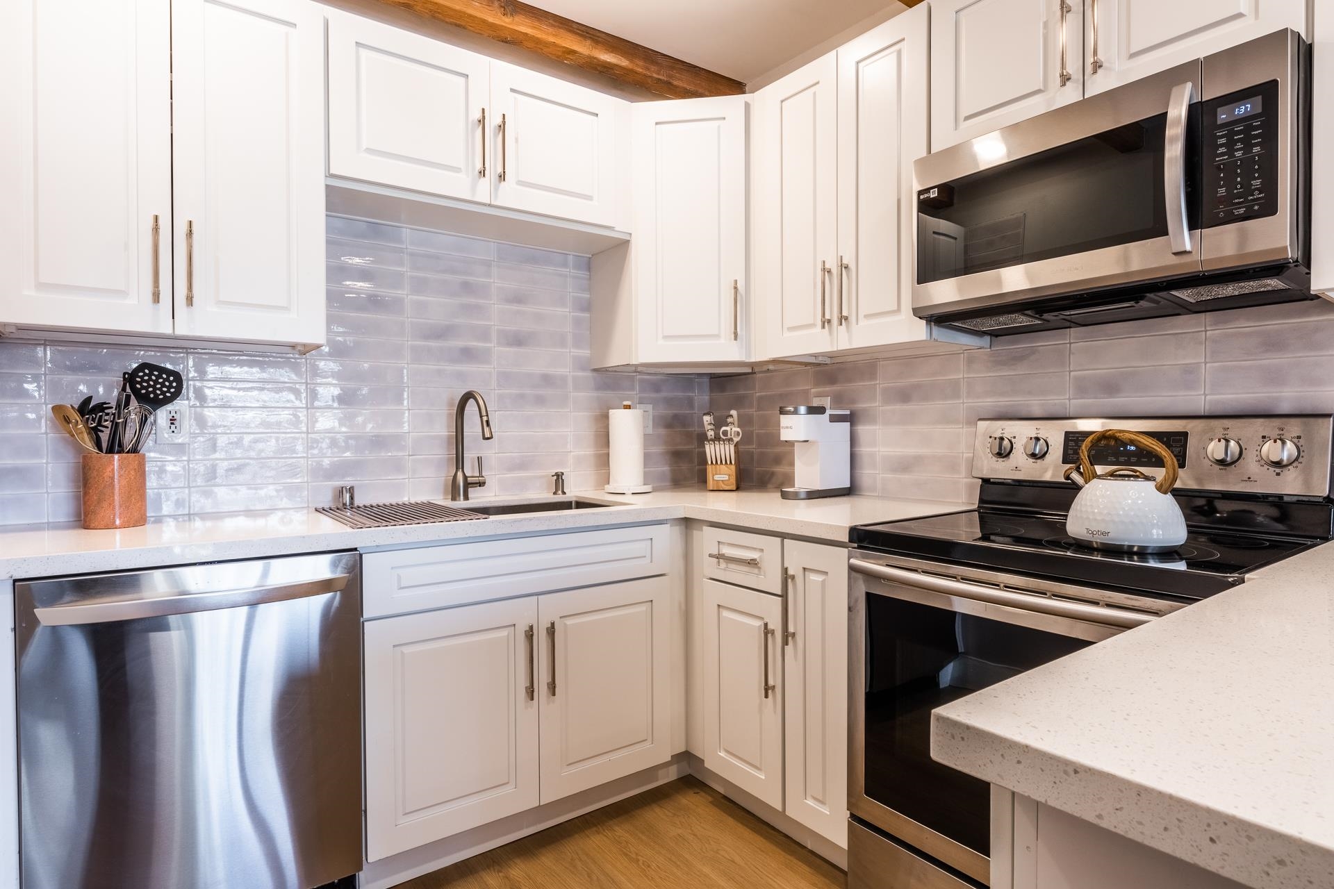 194 Hillside Dr #18 Unit: Unit 18