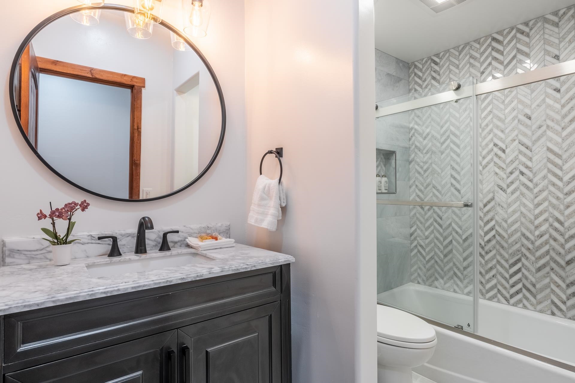 194 Hillside Dr #18 Unit: Unit 18