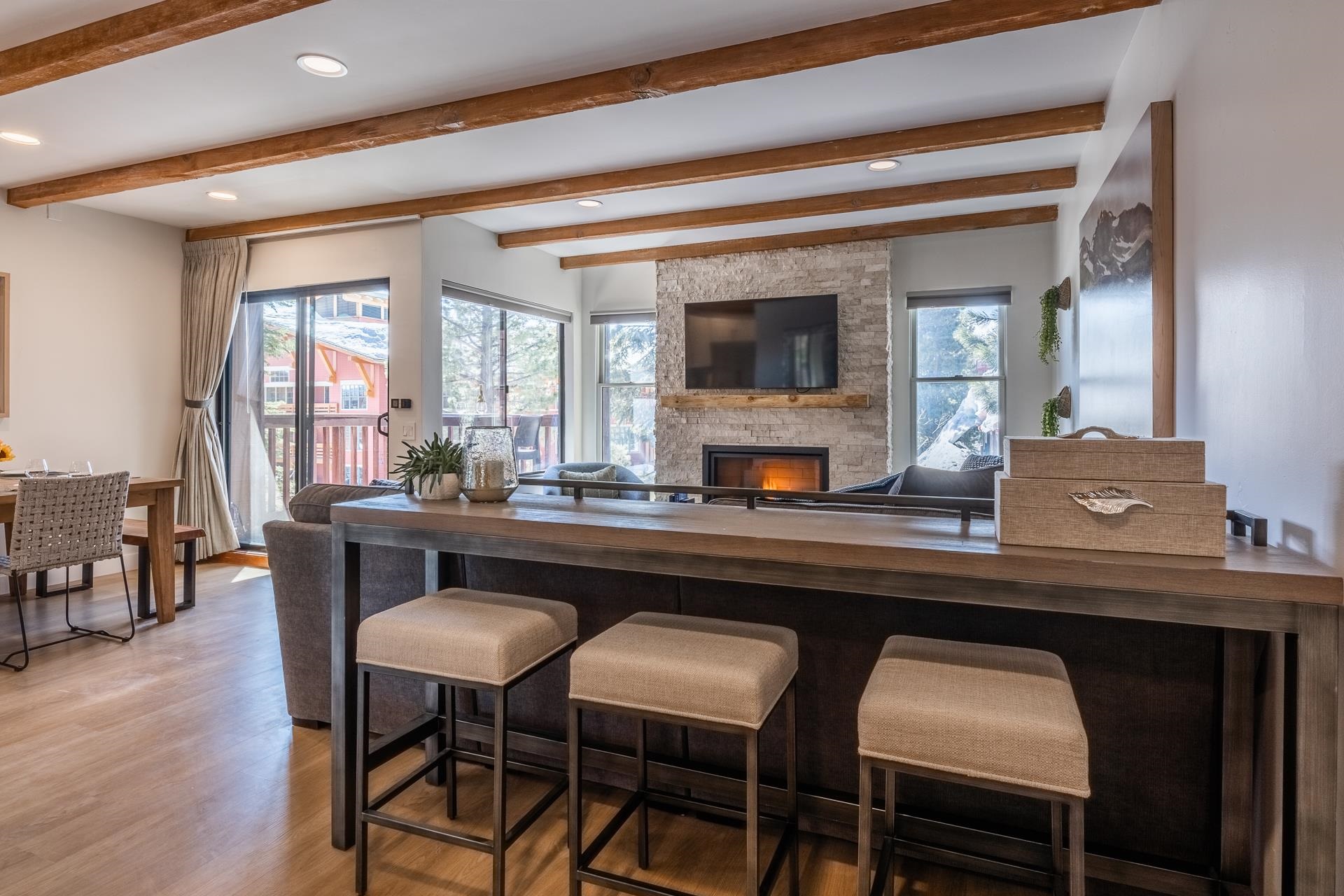 194 Hillside Dr #18 Unit: Unit 18