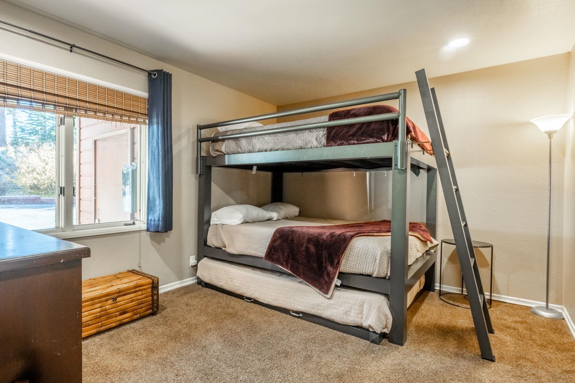 91 Lakeview Blvd. #12-S Unit: Helios S-12