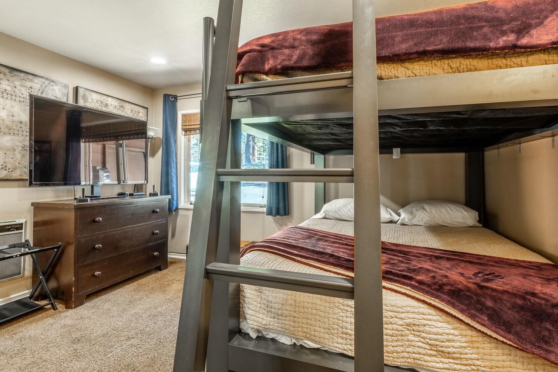 91 Lakeview Blvd. #12-S Unit: Helios S-12