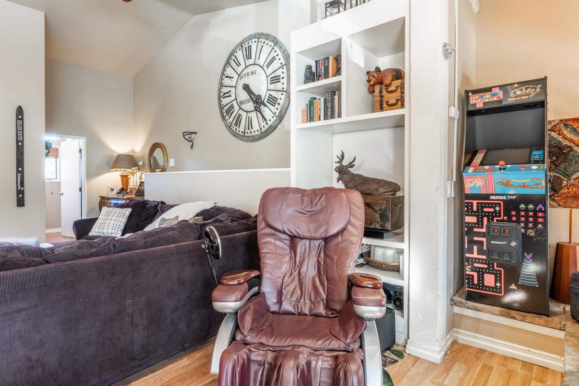 91 Lakeview Blvd. #12-S Unit: Helios S-12