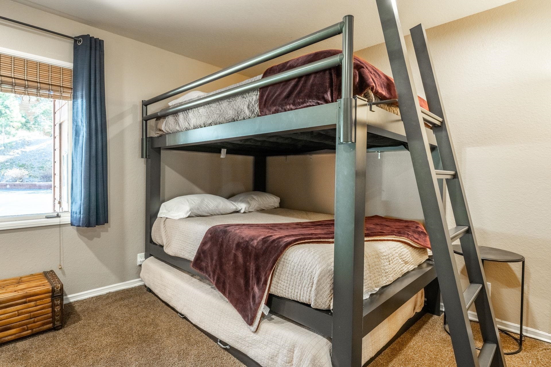 91 Lakeview Blvd. #12-S Unit: Helios S-12