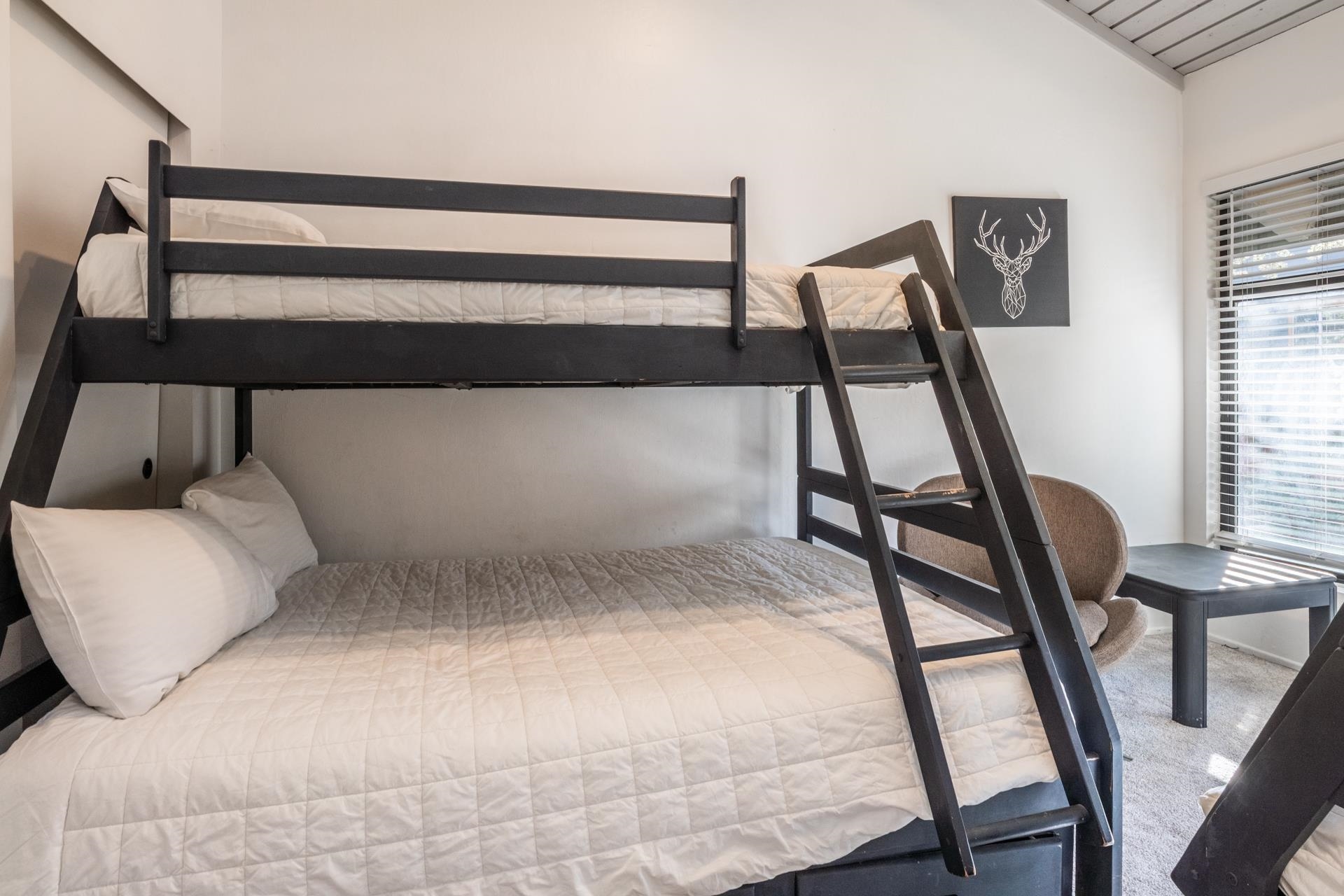 2252 Meridian Blvd #5 Unit: 3