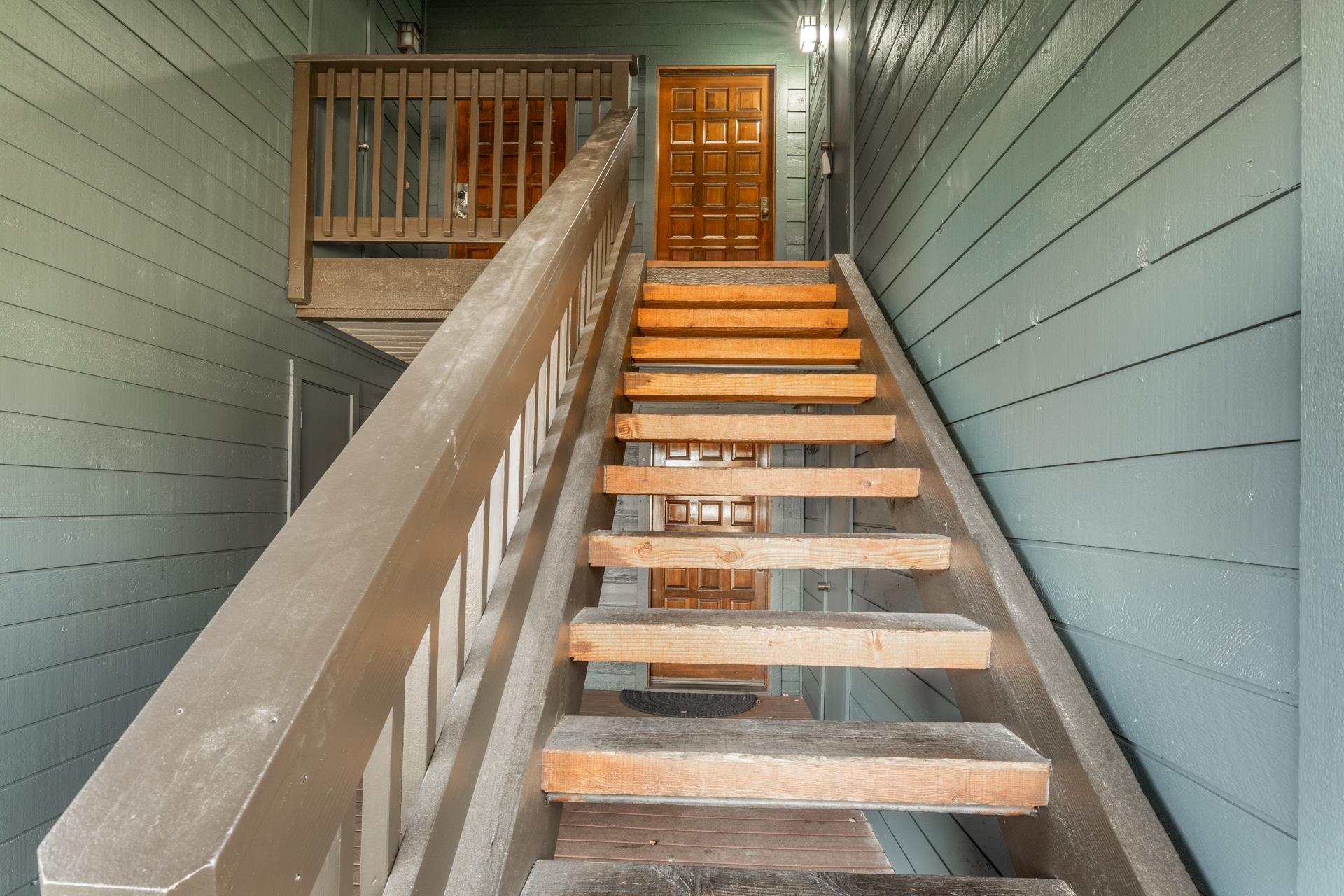 436 White Bark Unit: 436