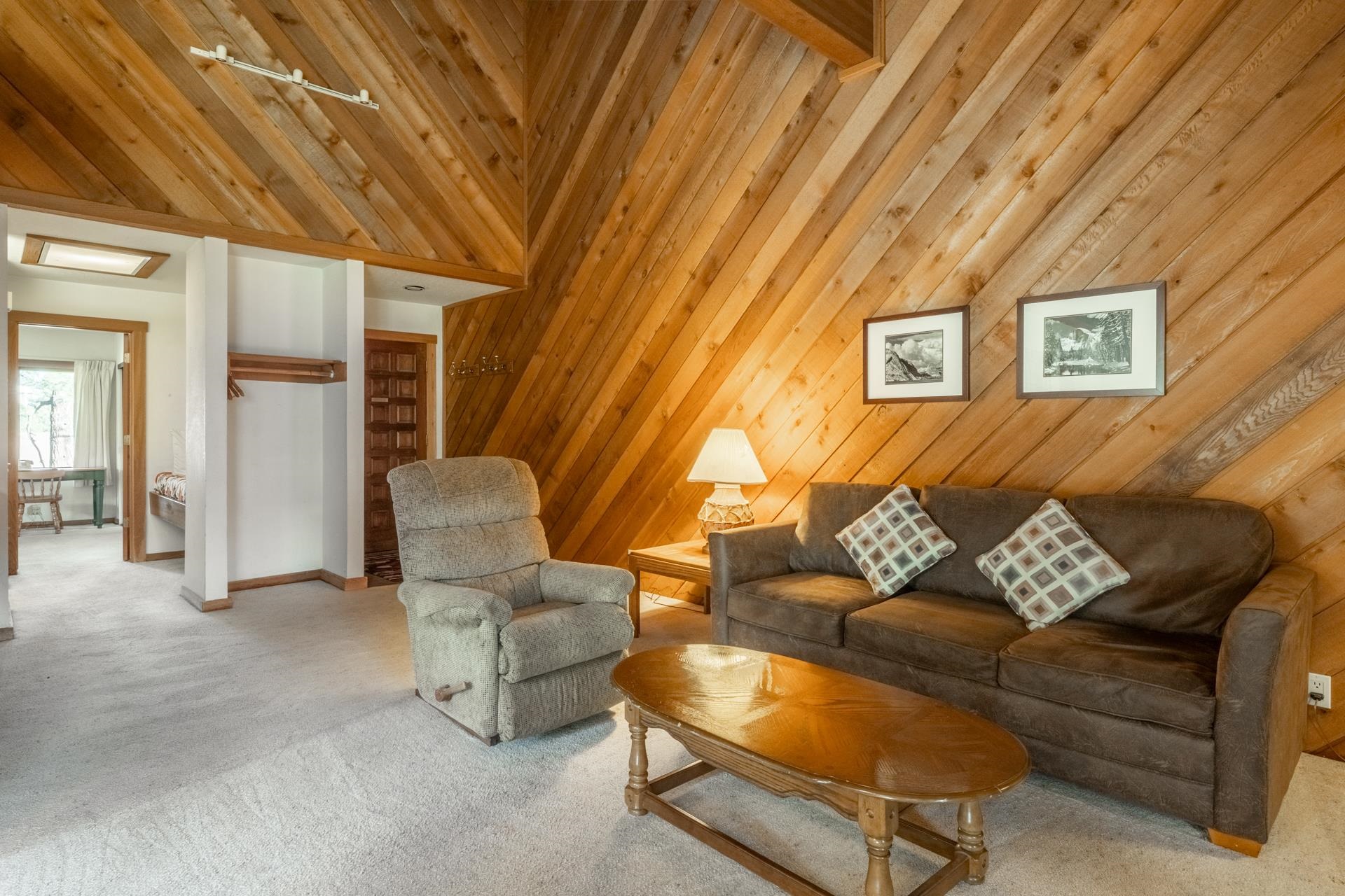 436 White Bark Unit: 436