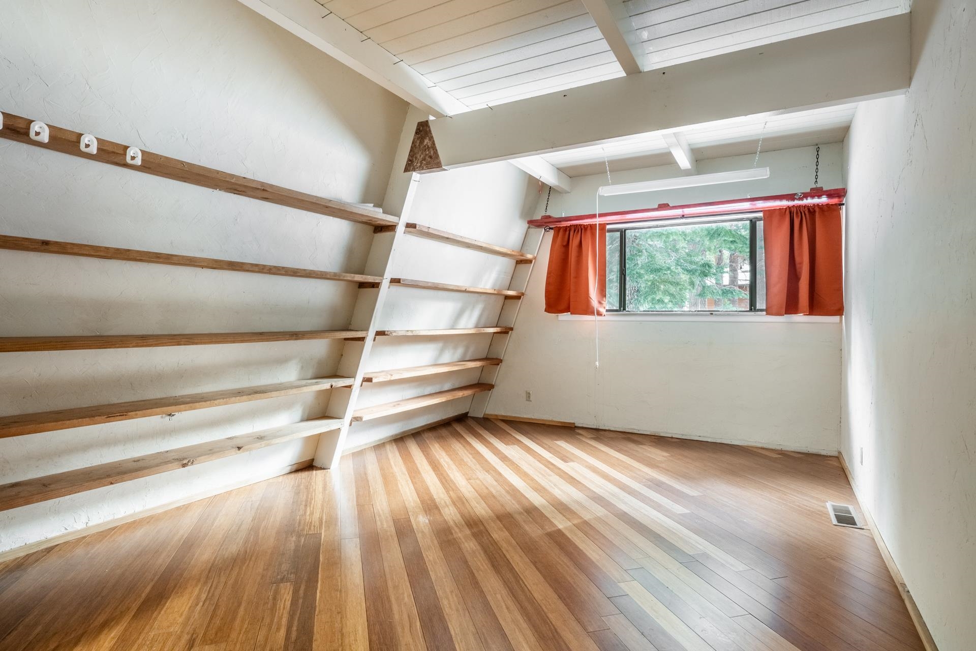 64 Mill Street Unit: 26