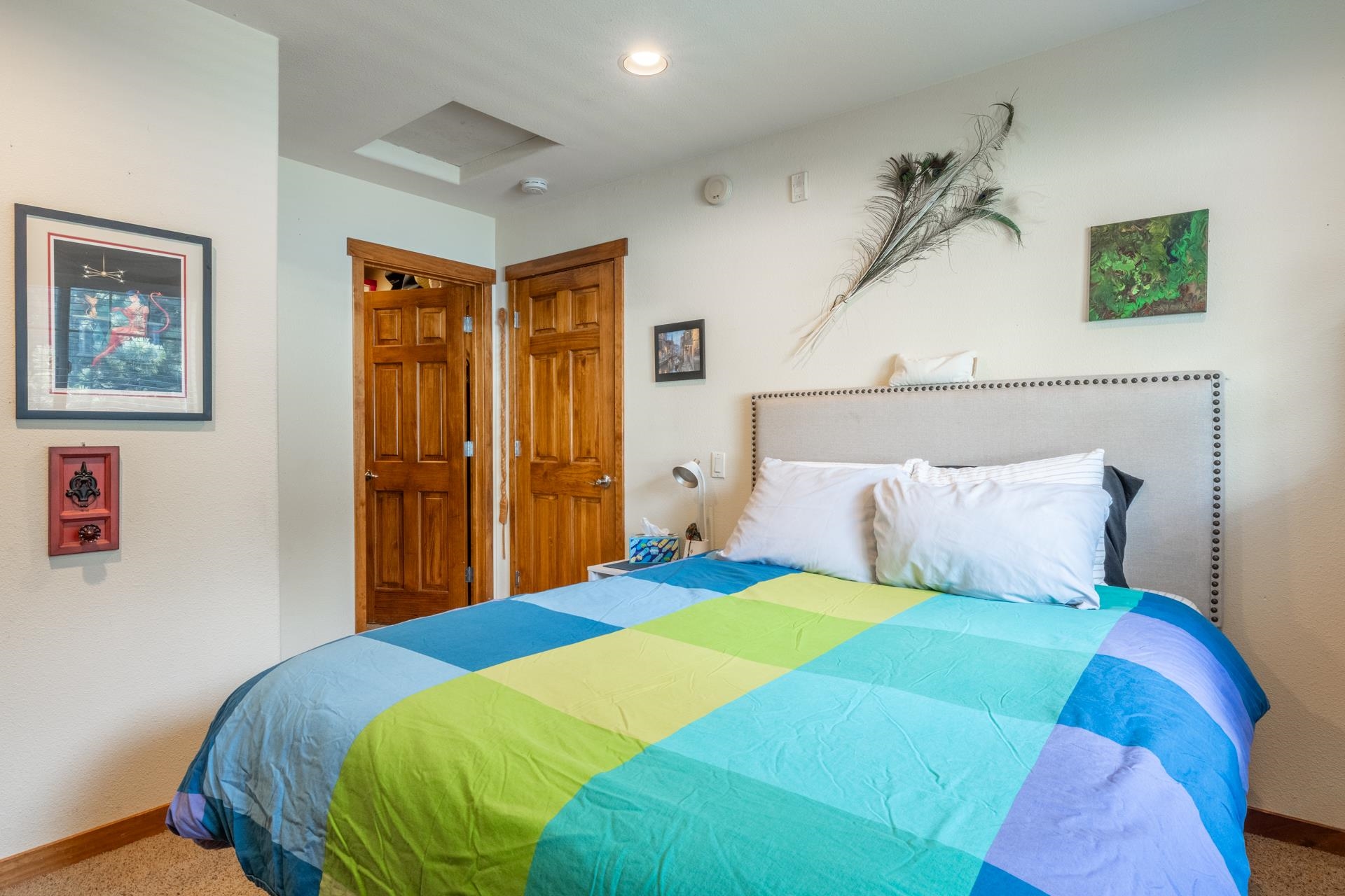 463 Mono Street #1
