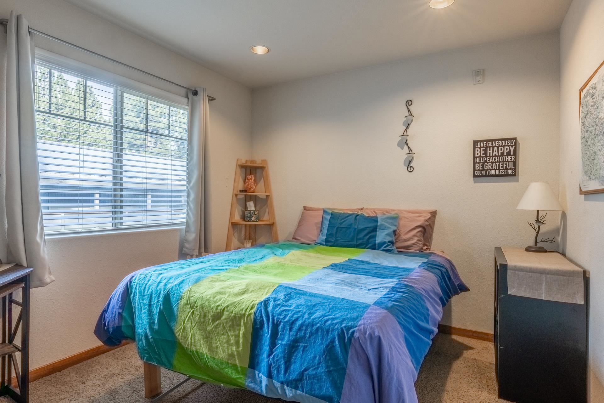 463 Mono Street #1